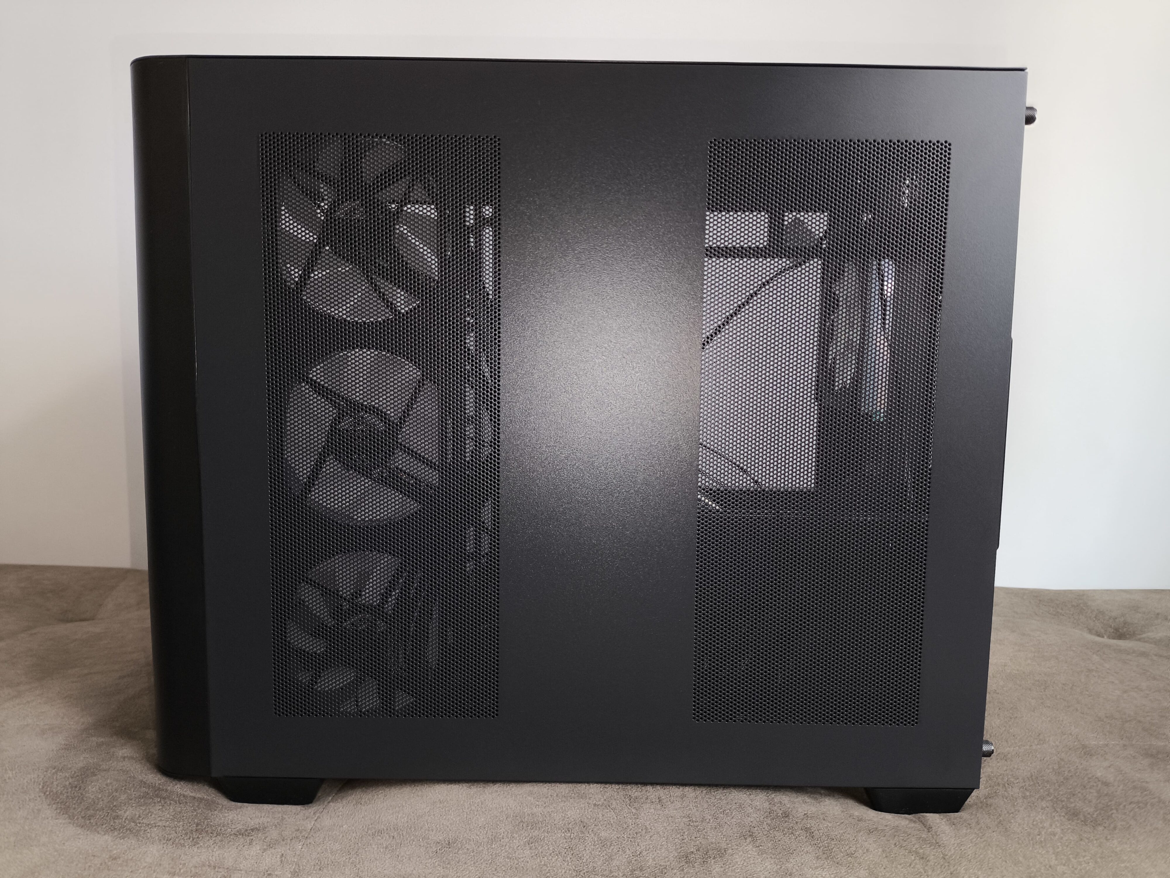 FSP M580 - test obudowy z zakrzywionym szkłem, które spodoba się każdemu!