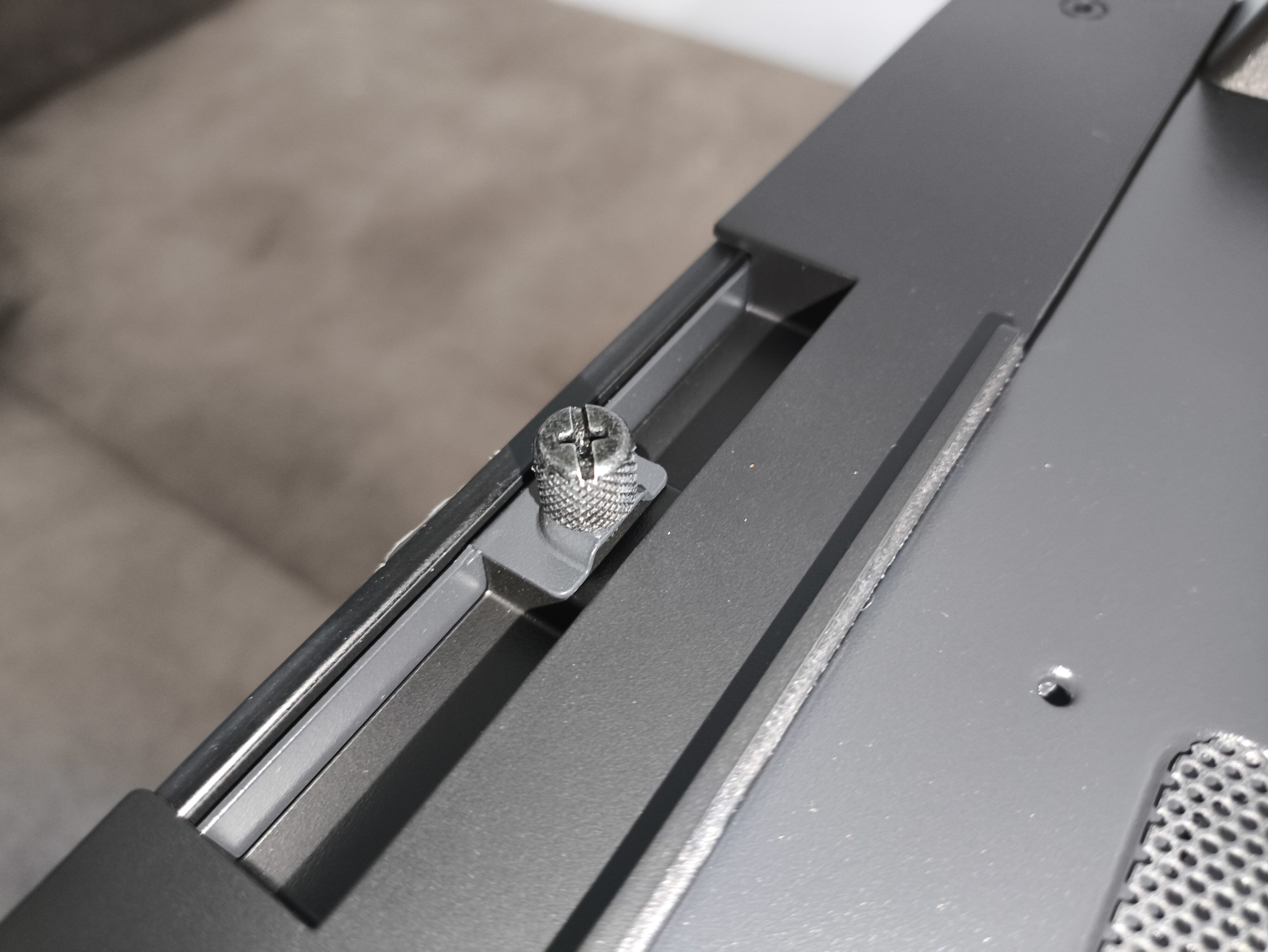 FSP M580 - test obudowy z zakrzywionym szkłem, które spodoba się każdemu!