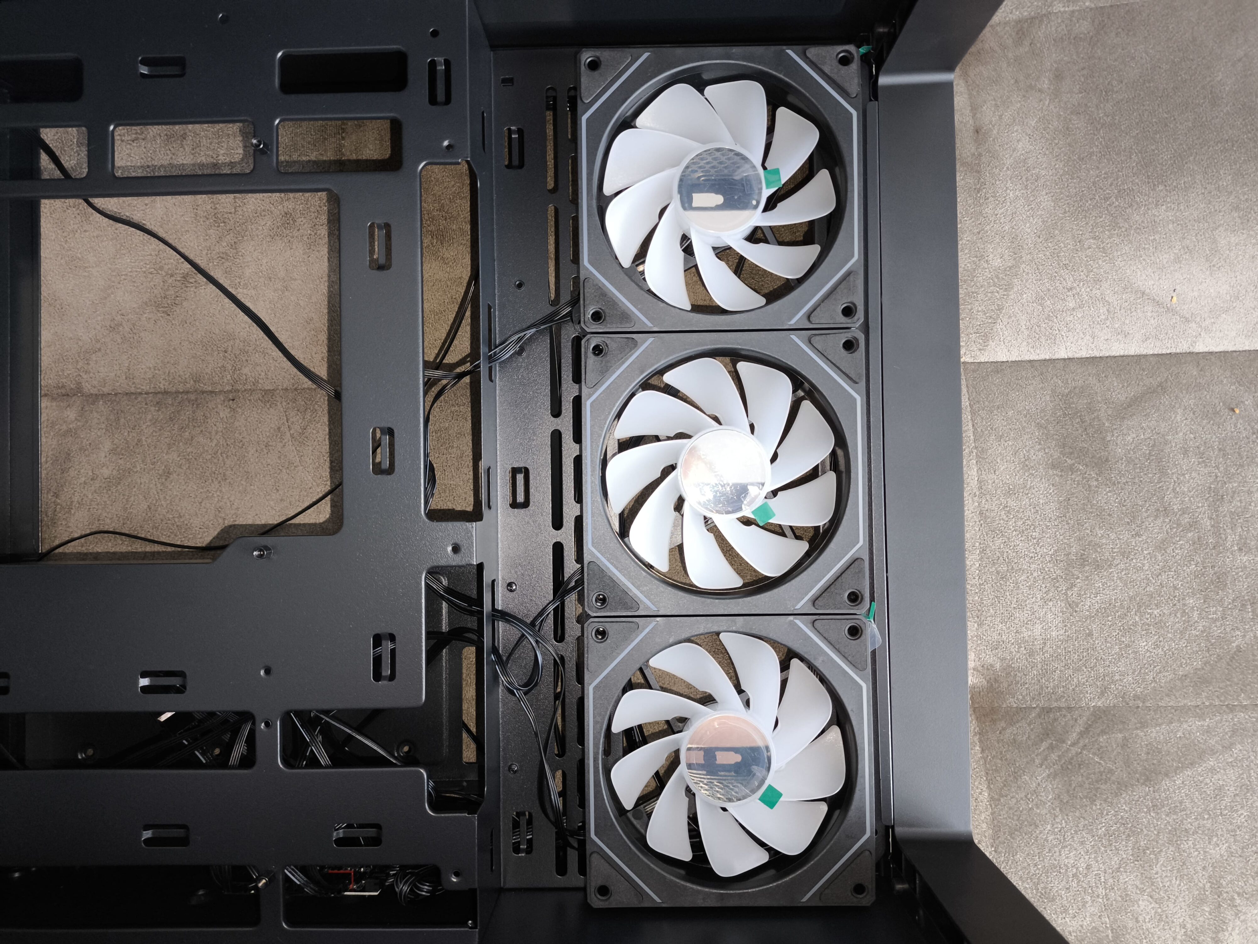 FSP M580 - test obudowy z zakrzywionym szkłem, które spodoba się każdemu!