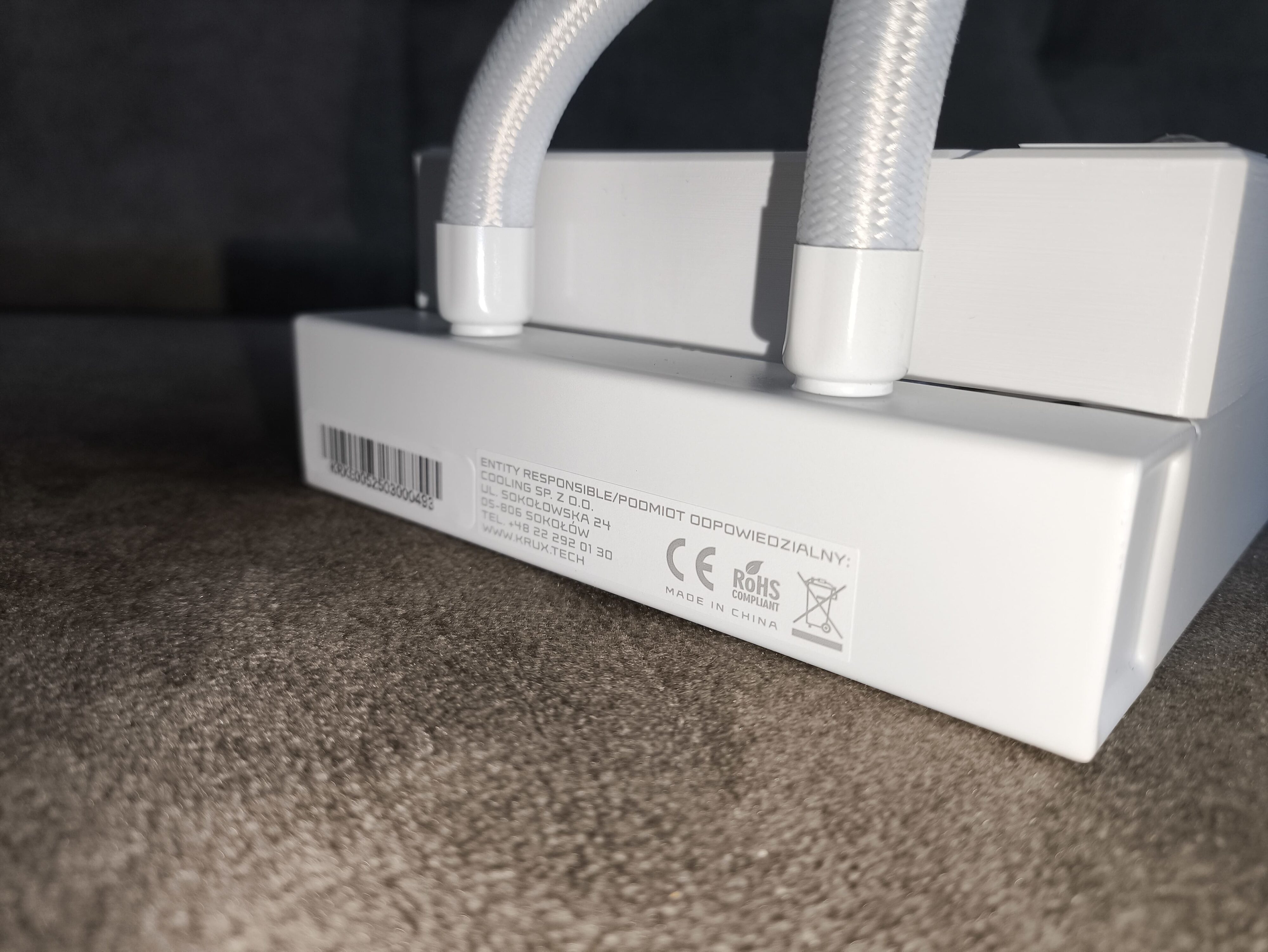 Krux HydroX 240 / Krux HydroGlance 360 White LCD - premierowy test chłodzeń AIO. Czy oba są warte uwagi?