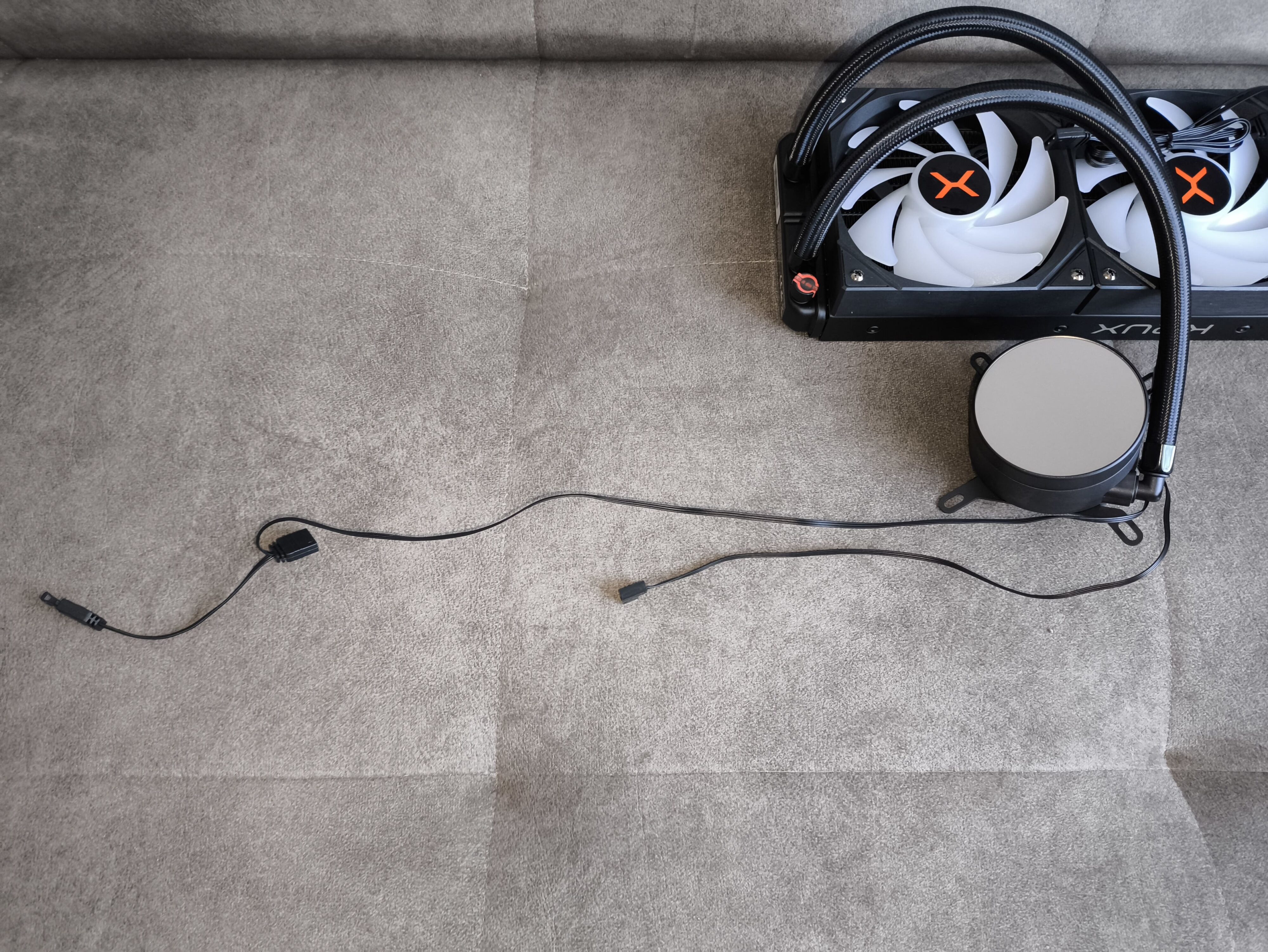 Krux HydroX 240 / Krux HydroGlance 360 White LCD - premierowy test chłodzeń AIO. Czy oba są warte uwagi?