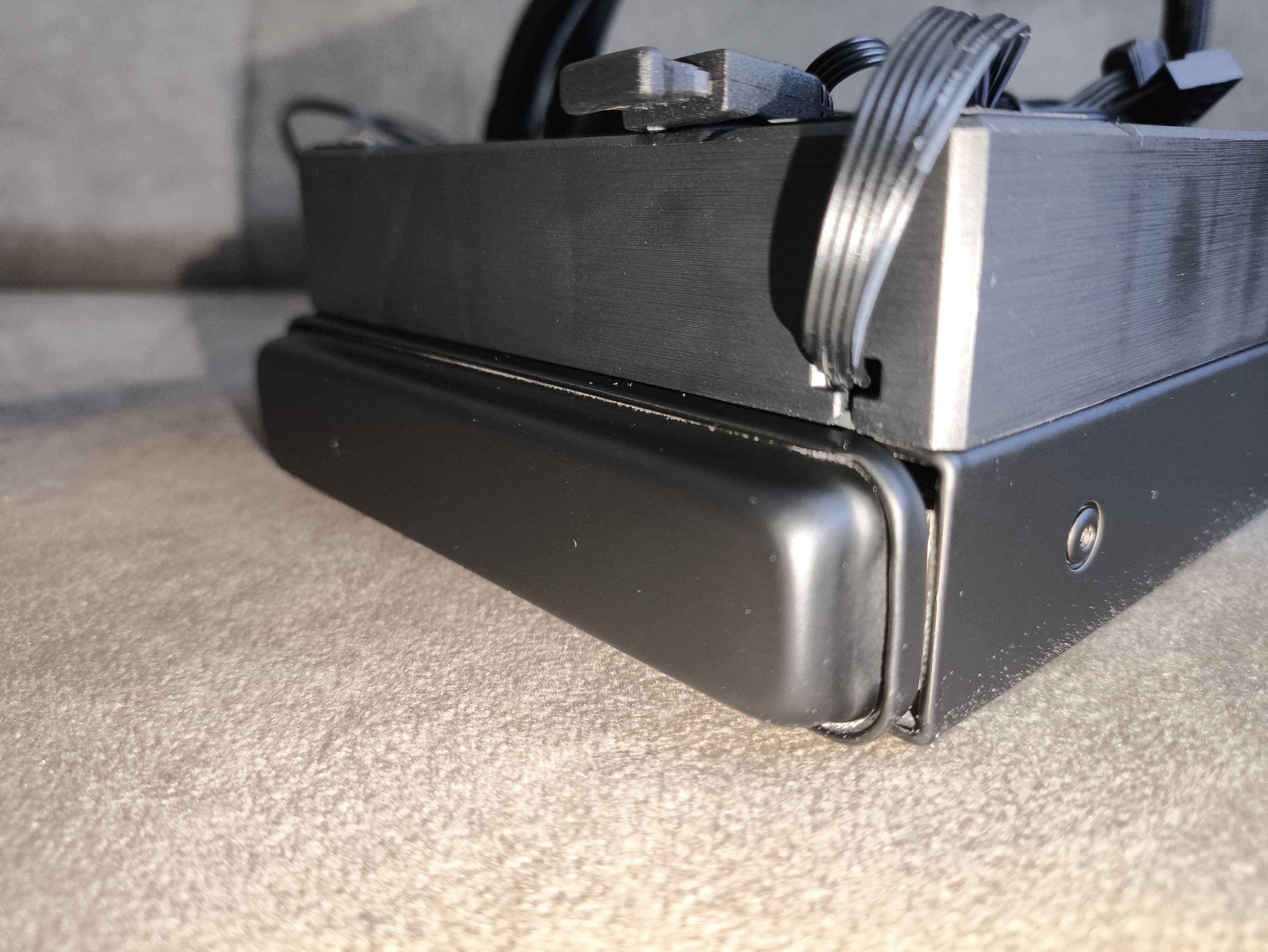 Krux HydroX 240 / Krux HydroGlance 360 White LCD - premierowy test chłodzeń AIO. Czy oba są warte uwagi?