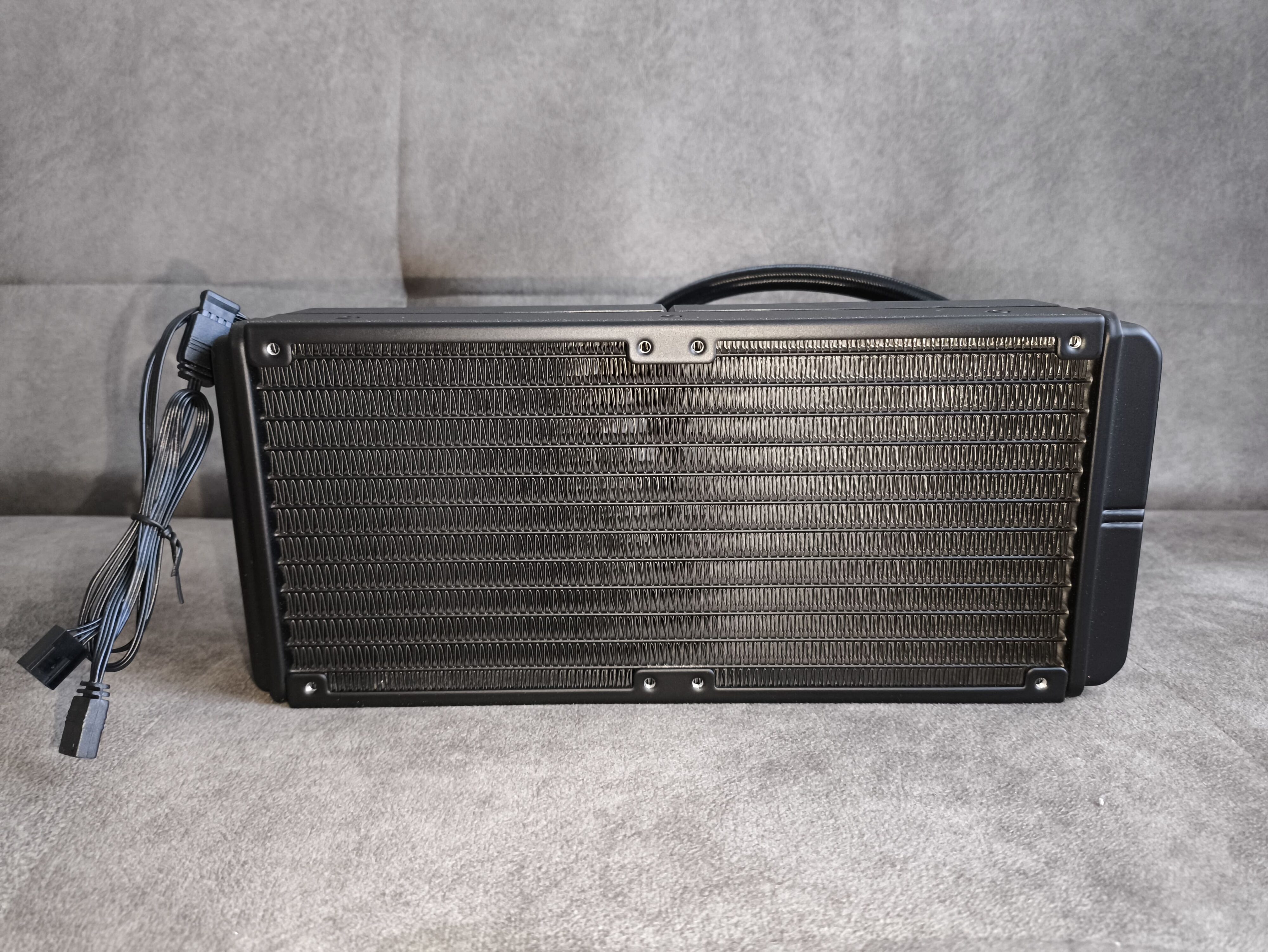 Krux HydroX 240 / Krux HydroGlance 360 White LCD - premierowy test chłodzeń AIO. Czy oba są warte uwagi?