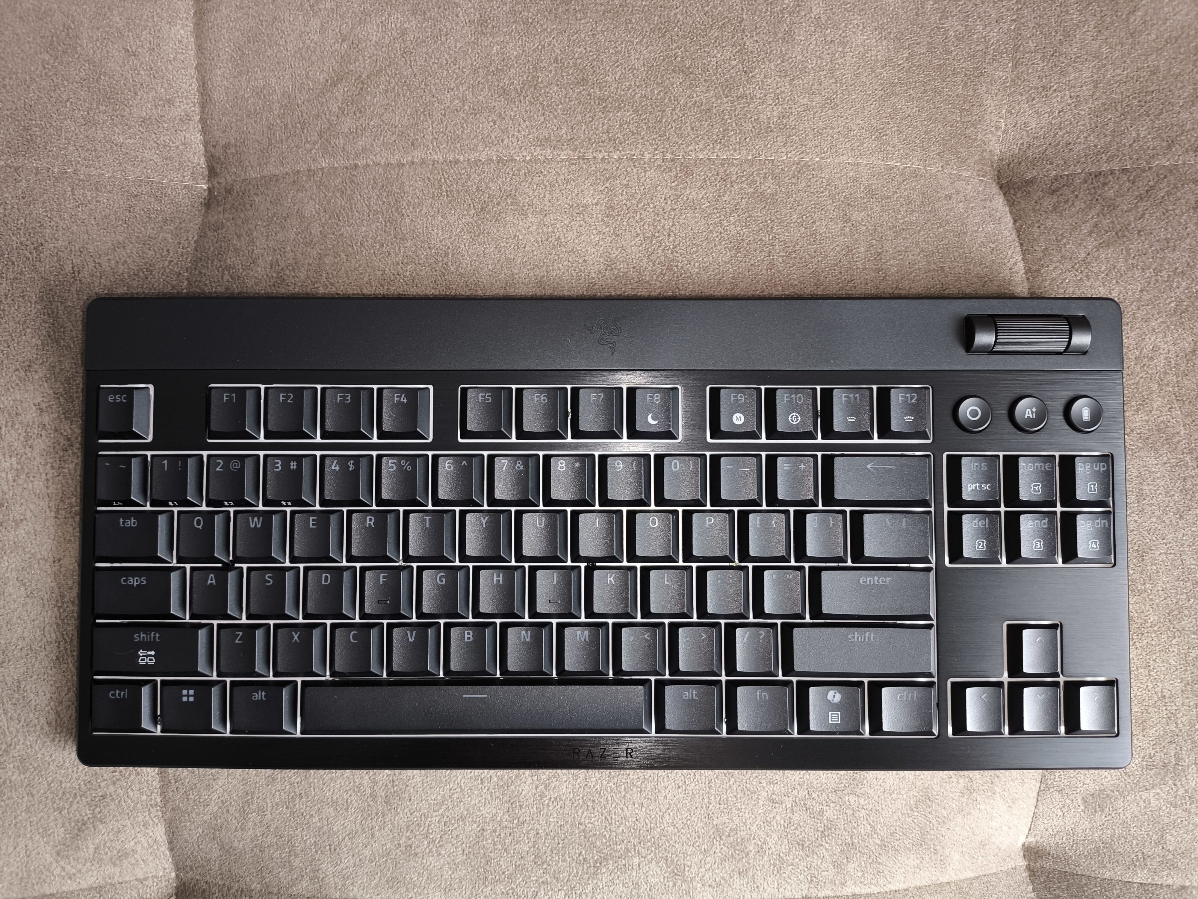 Razer BlackWidow V4 Low-Profile Tenkeyless Hyperspeed - premierowy test klawiatury niskoprofilowej