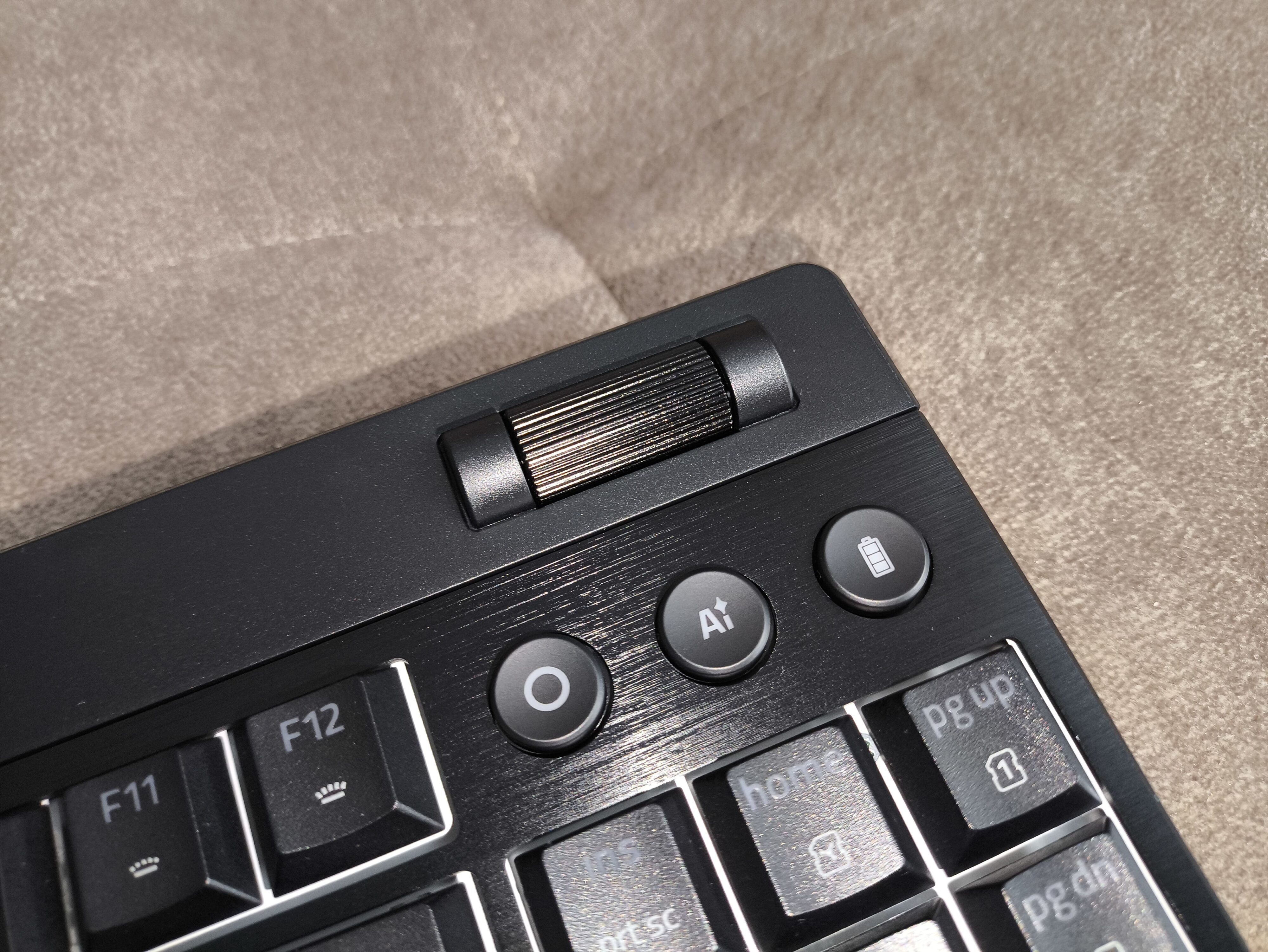 Razer BlackWidow V4 Low-Profile Tenkeyless Hyperspeed - premierowy test klawiatury niskoprofilowej