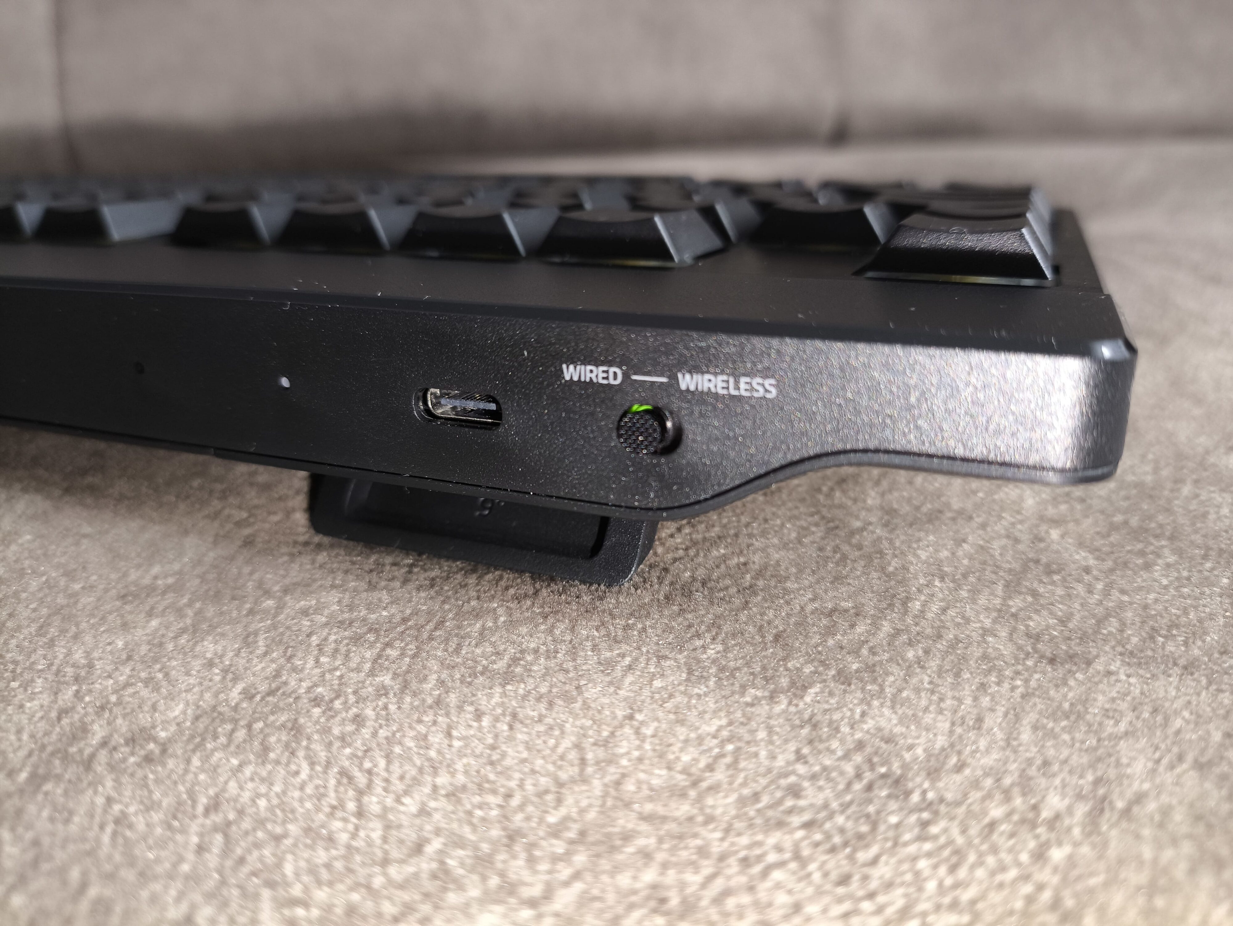 Razer BlackWidow V4 Low-Profile Tenkeyless Hyperspeed - premierowy test klawiatury niskoprofilowej