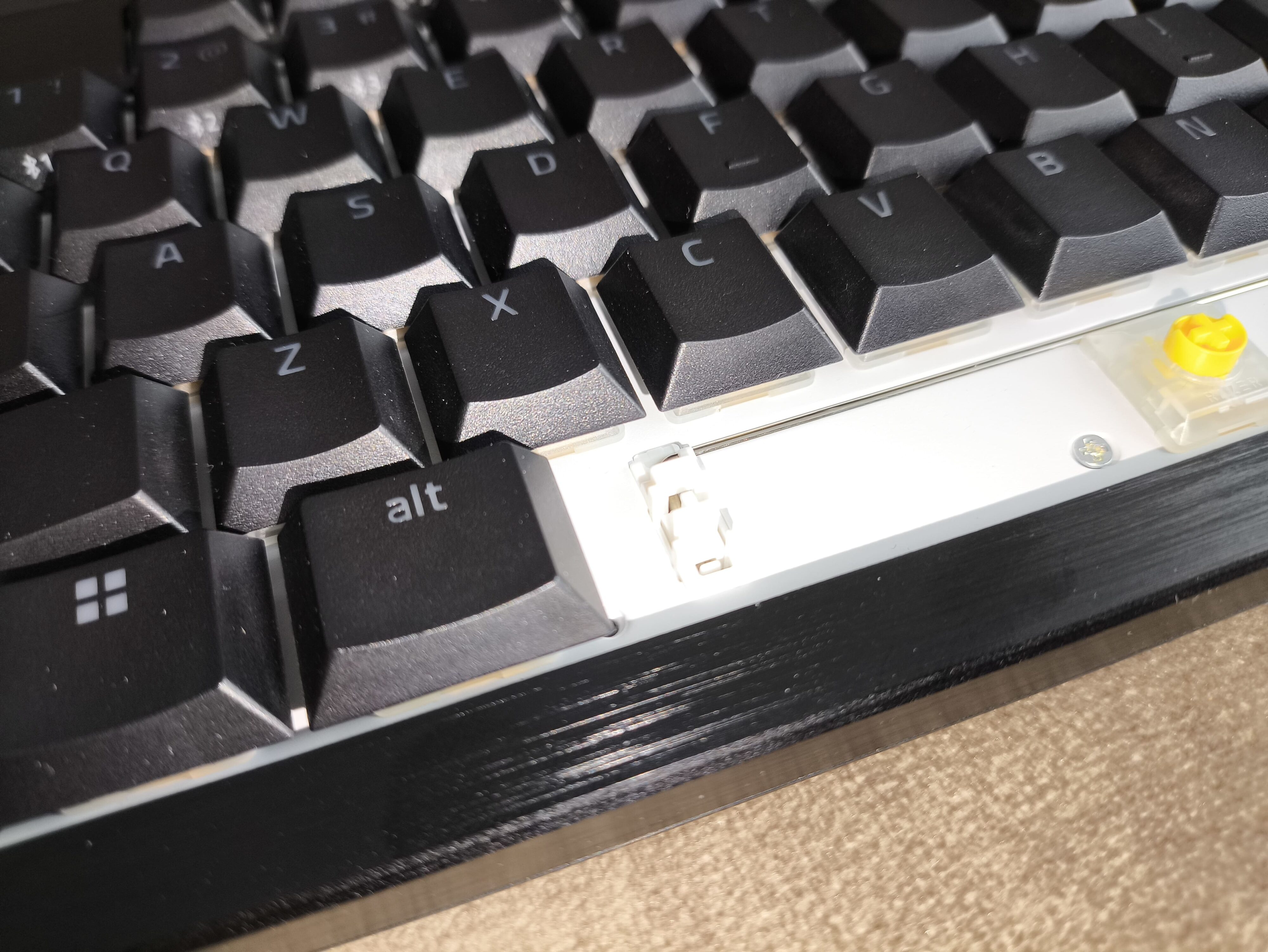 Razer BlackWidow V4 Low-Profile Tenkeyless Hyperspeed - premierowy test klawiatury niskoprofilowej