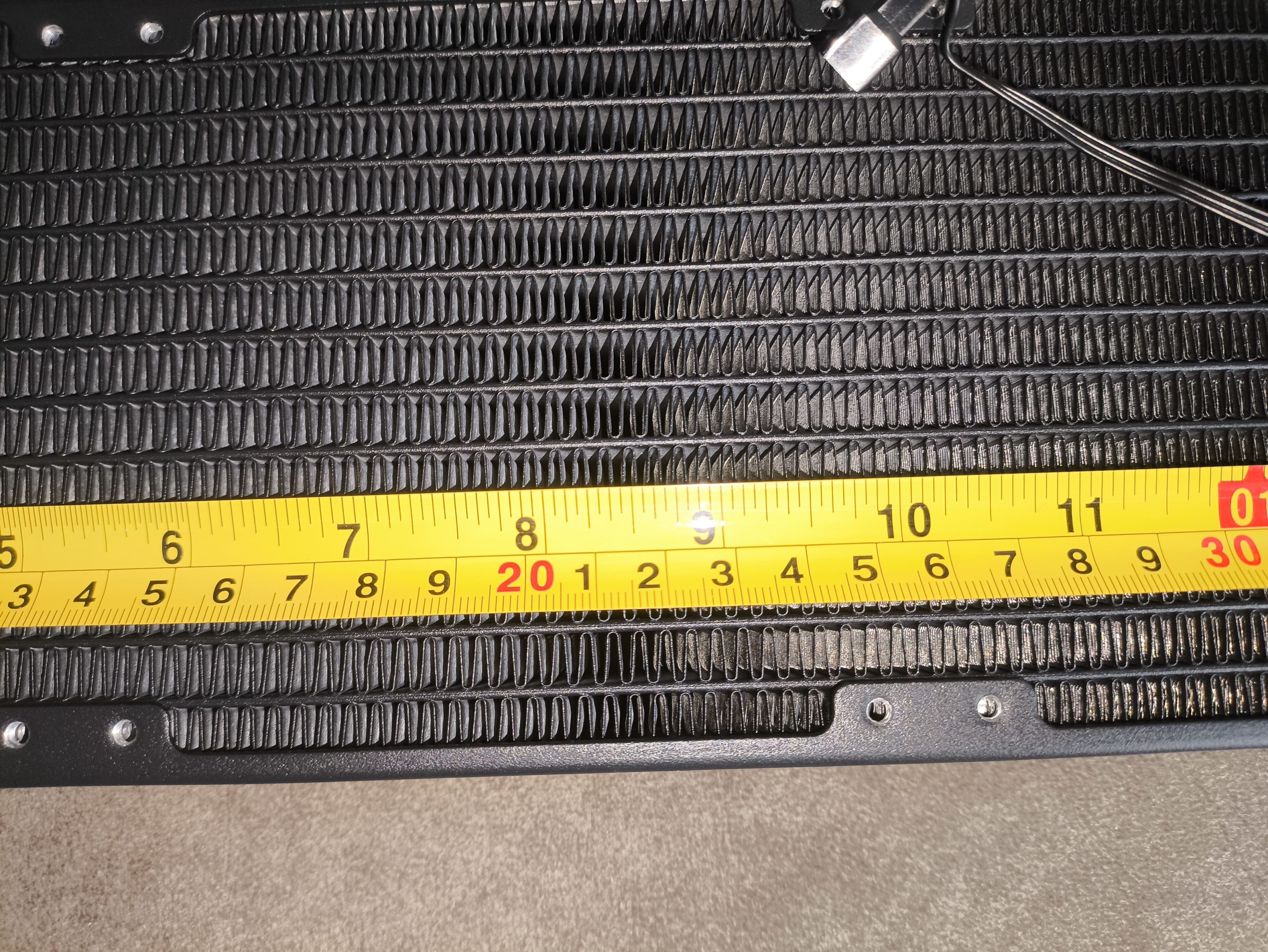 Arctic Liquid Freezer III Pro 360 - test chłodzenia AIO. Wydajnie, ale jednocześnie masakrycznie głośno