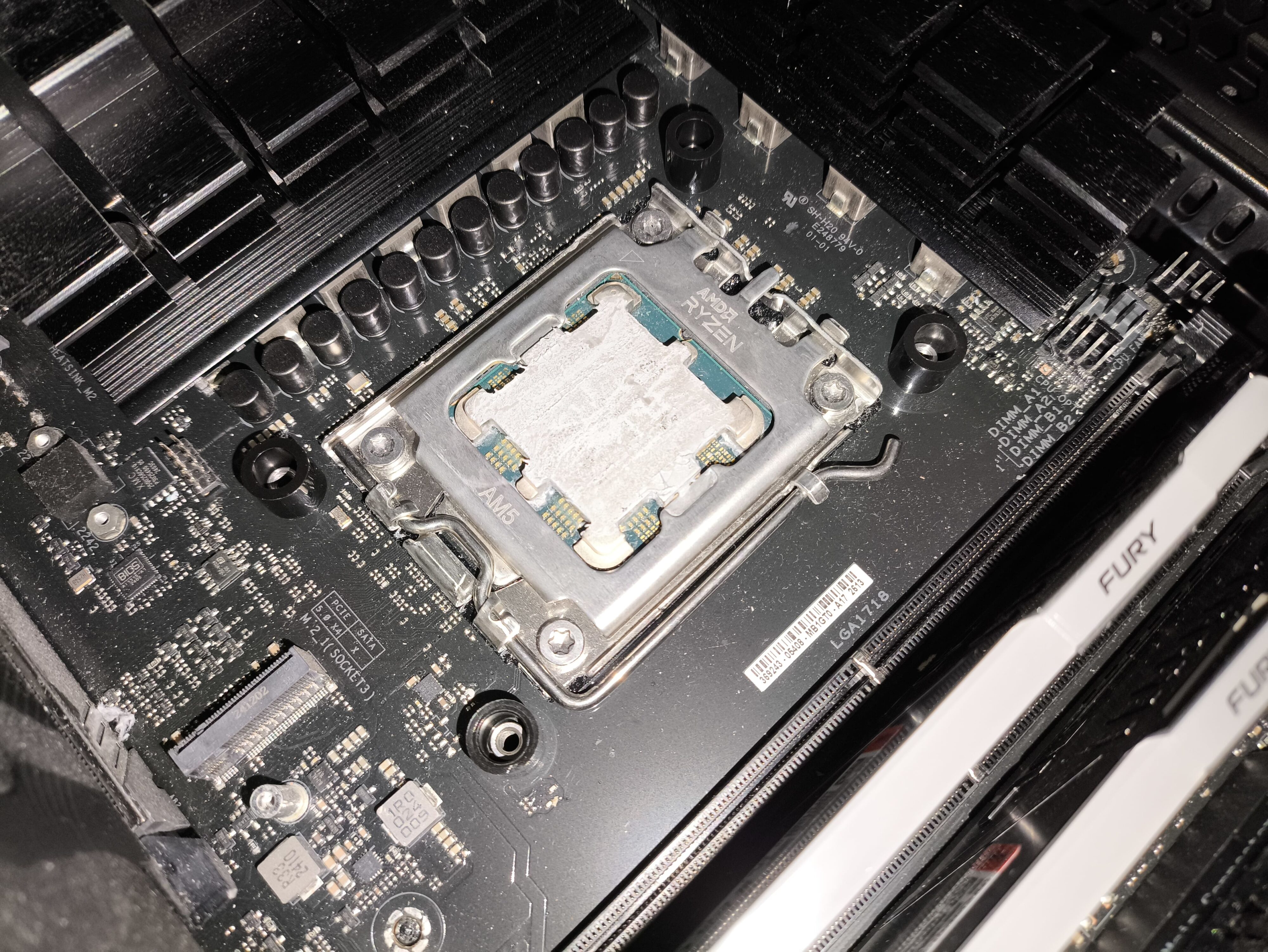 Arctic Liquid Freezer III Pro 360 - test chłodzenia AIO. Wydajnie, ale jednocześnie masakrycznie głośno