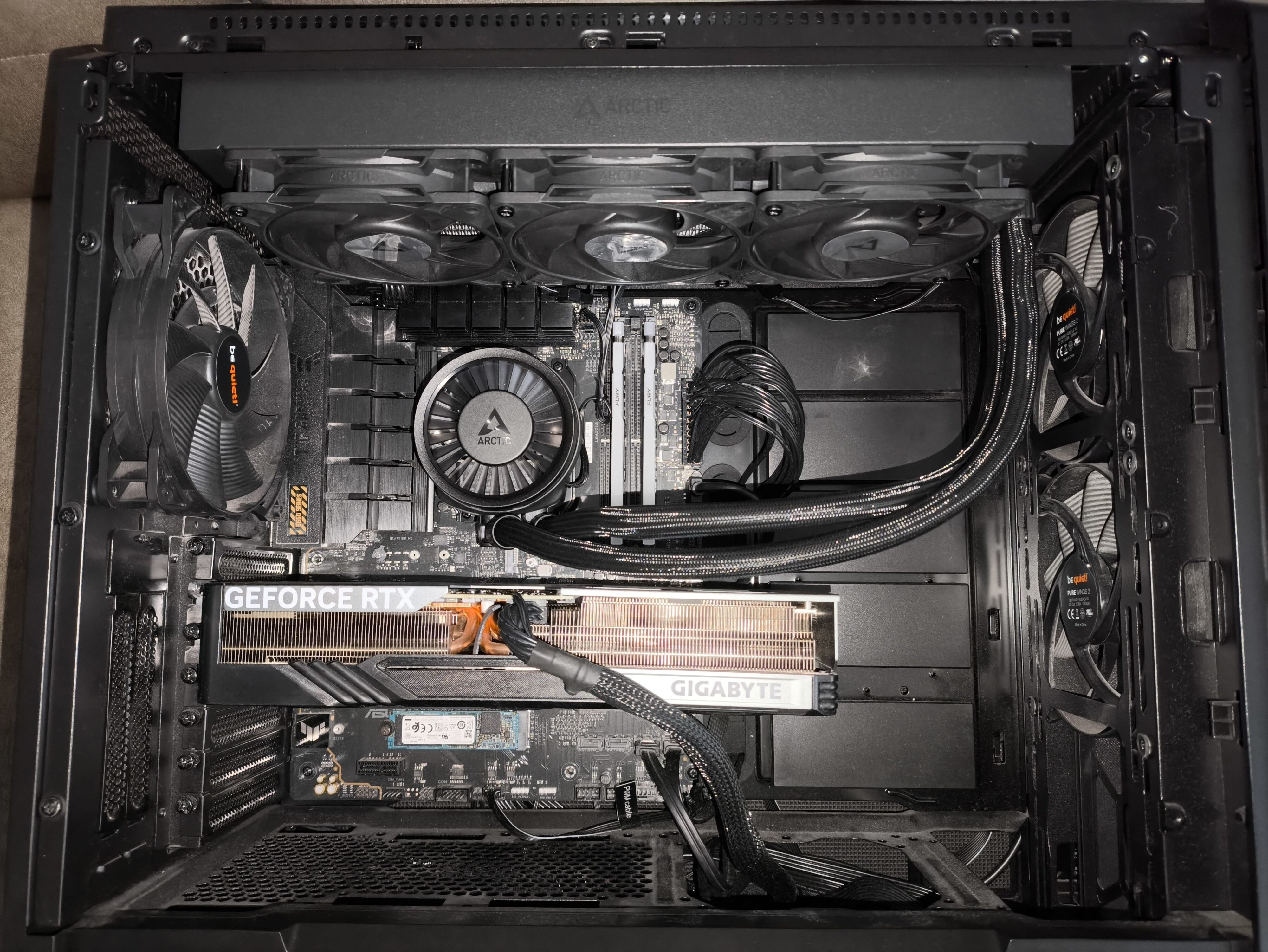 Arctic Liquid Freezer III Pro 360 - test chłodzenia AIO. Wydajnie, ale jednocześnie masakrycznie głośno