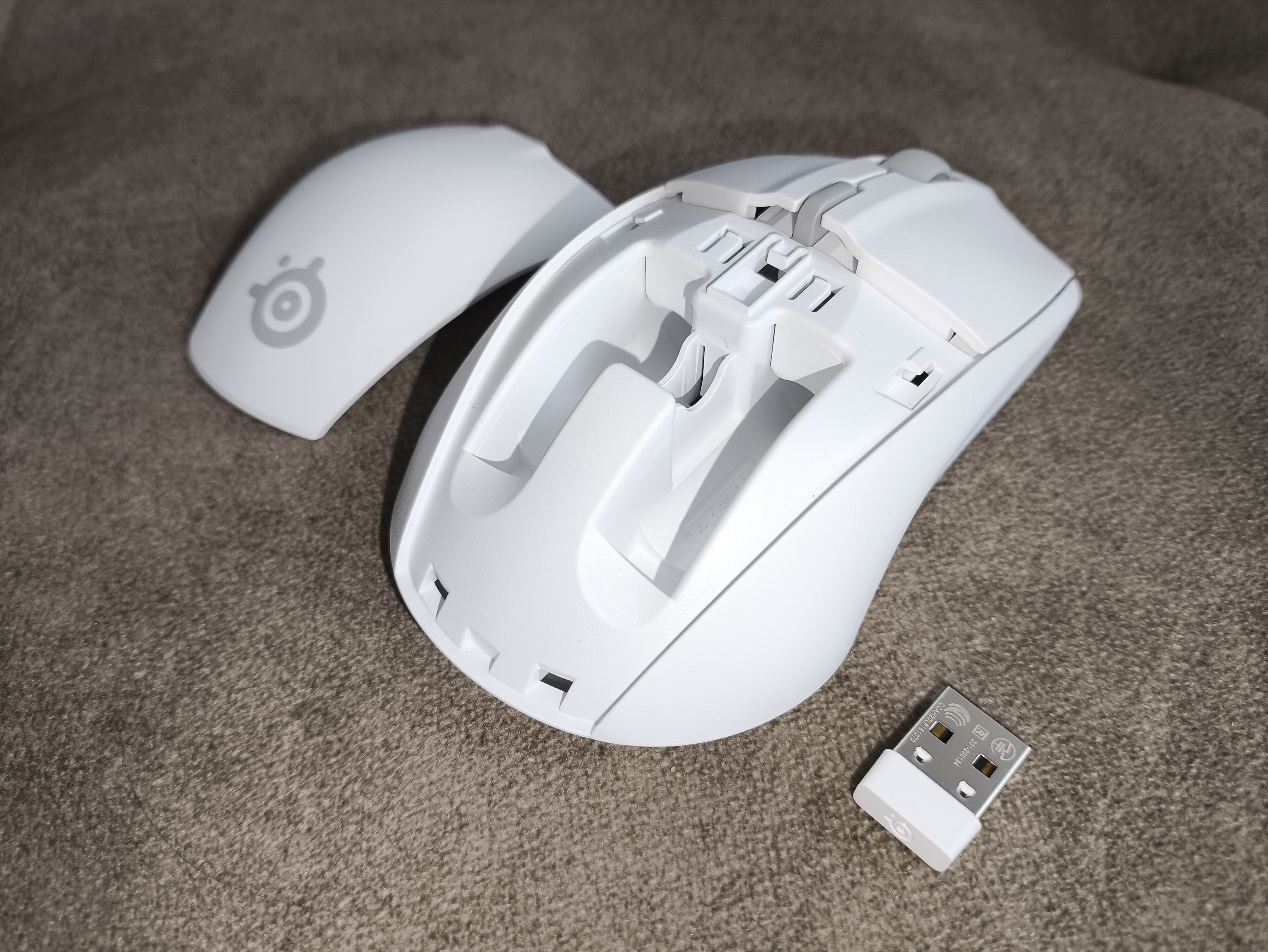 SteelSeries Rival 3 Wireless gen 2 - recenzja myszki. 16 dni użytkowania na bateriach jest realne