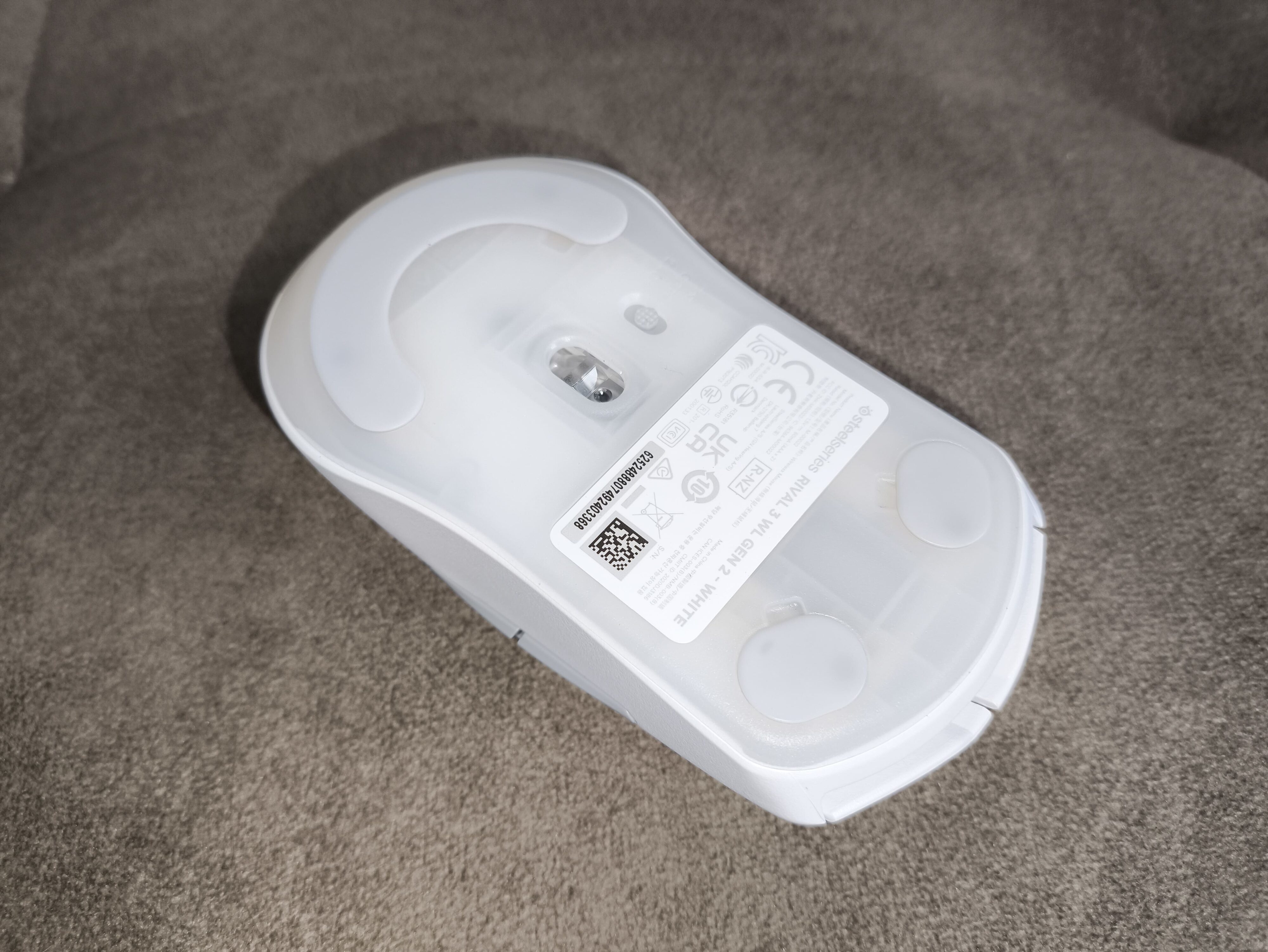 SteelSeries Rival 3 Wireless gen 2 - recenzja myszki. 16 dni użytkowania na bateriach jest realne