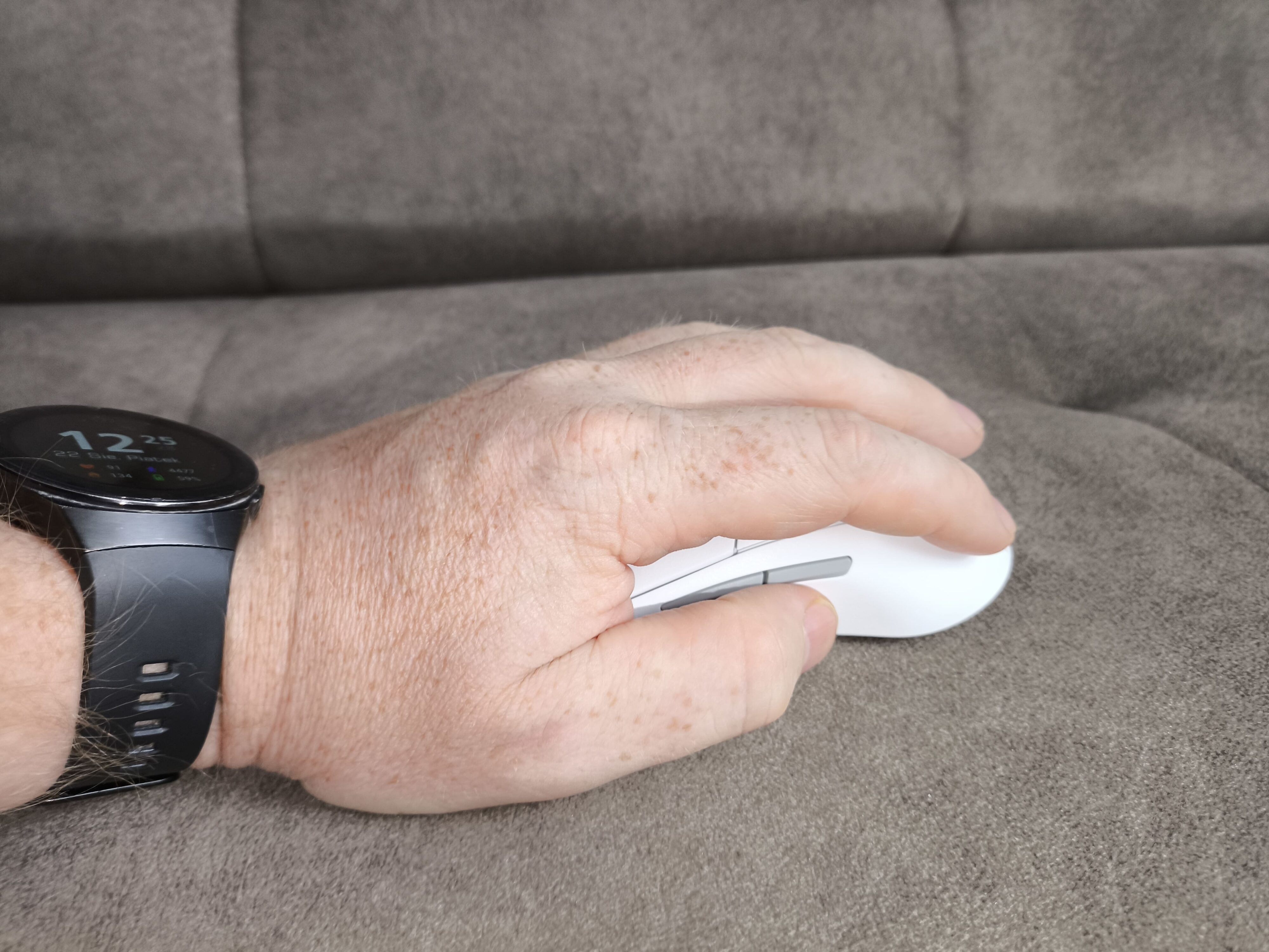 SteelSeries Rival 3 Wireless gen 2 - recenzja myszki. 16 dni użytkowania na bateriach jest realne