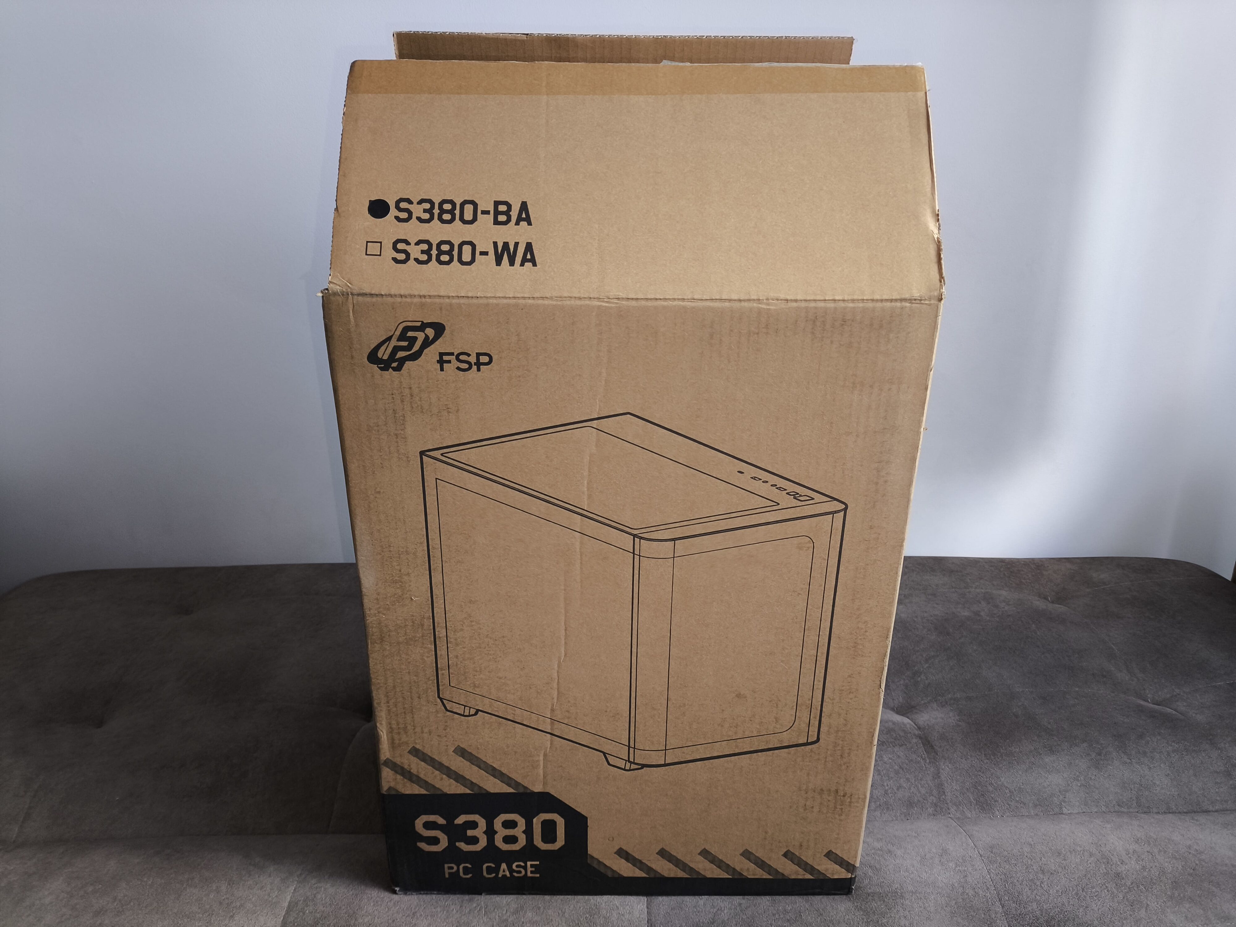 FSP S380-BA - recenzja obudowy. Taka mała kopia modelu M580