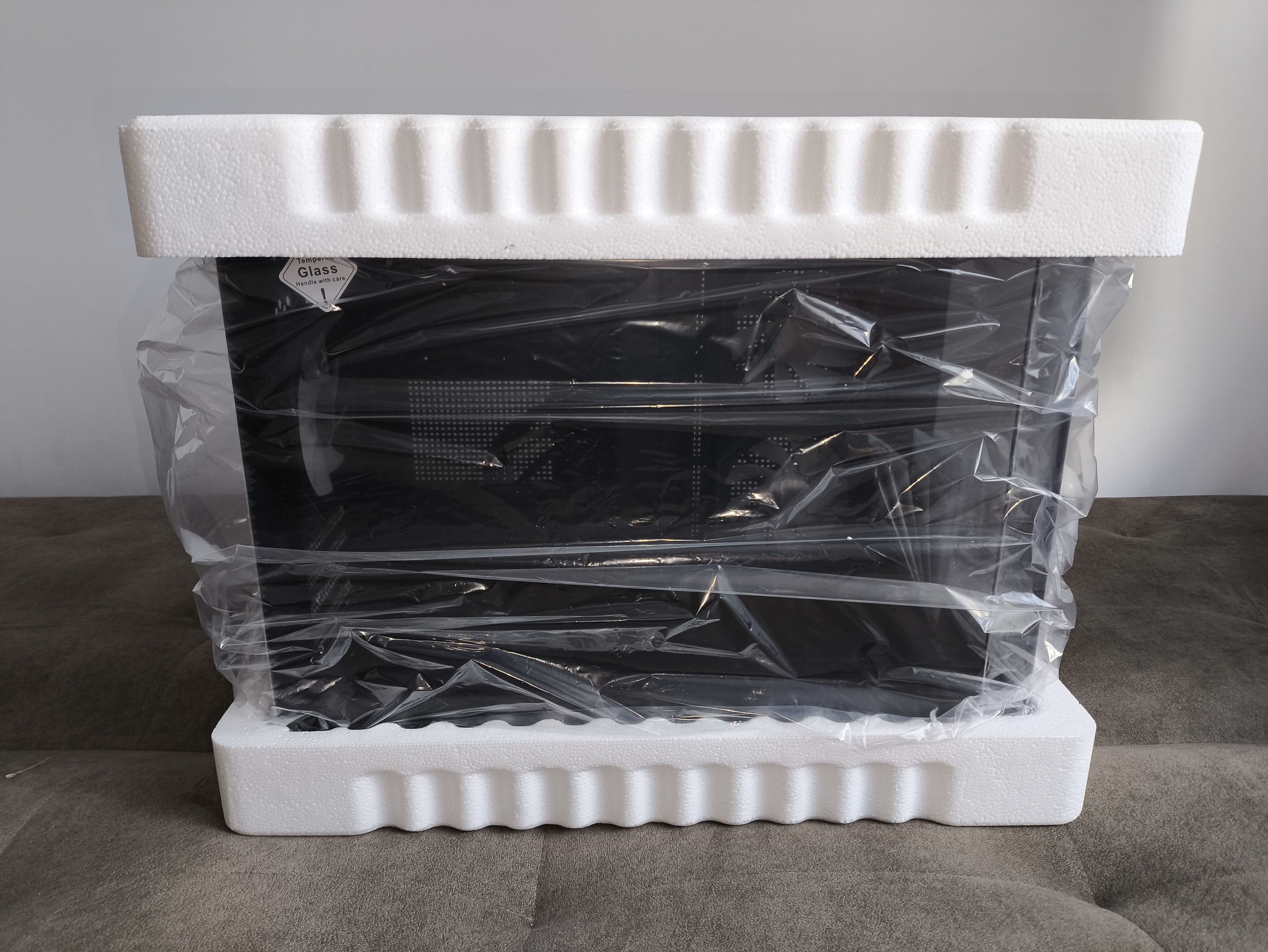 FSP S380-BA - recenzja obudowy. Taka mała kopia modelu M580