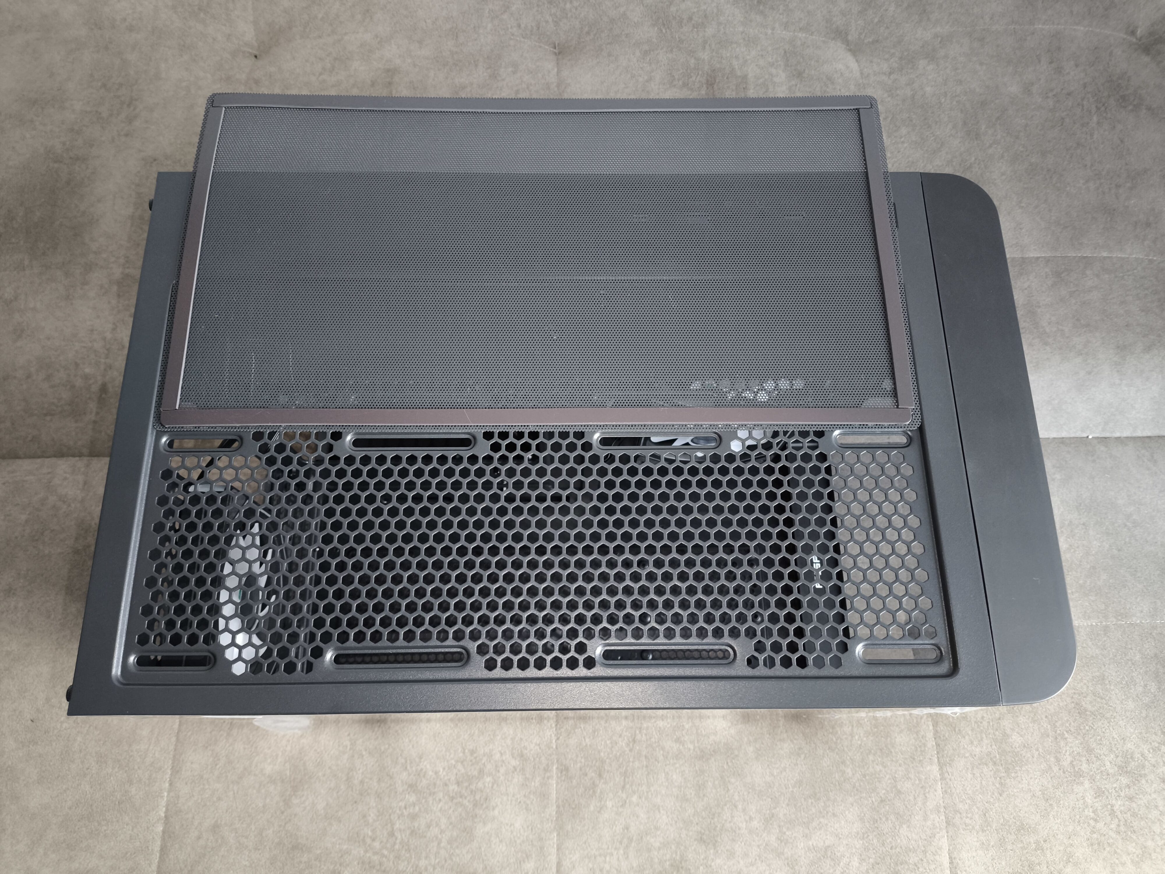 FSP S380-BA - recenzja obudowy. Taka mała kopia modelu M580