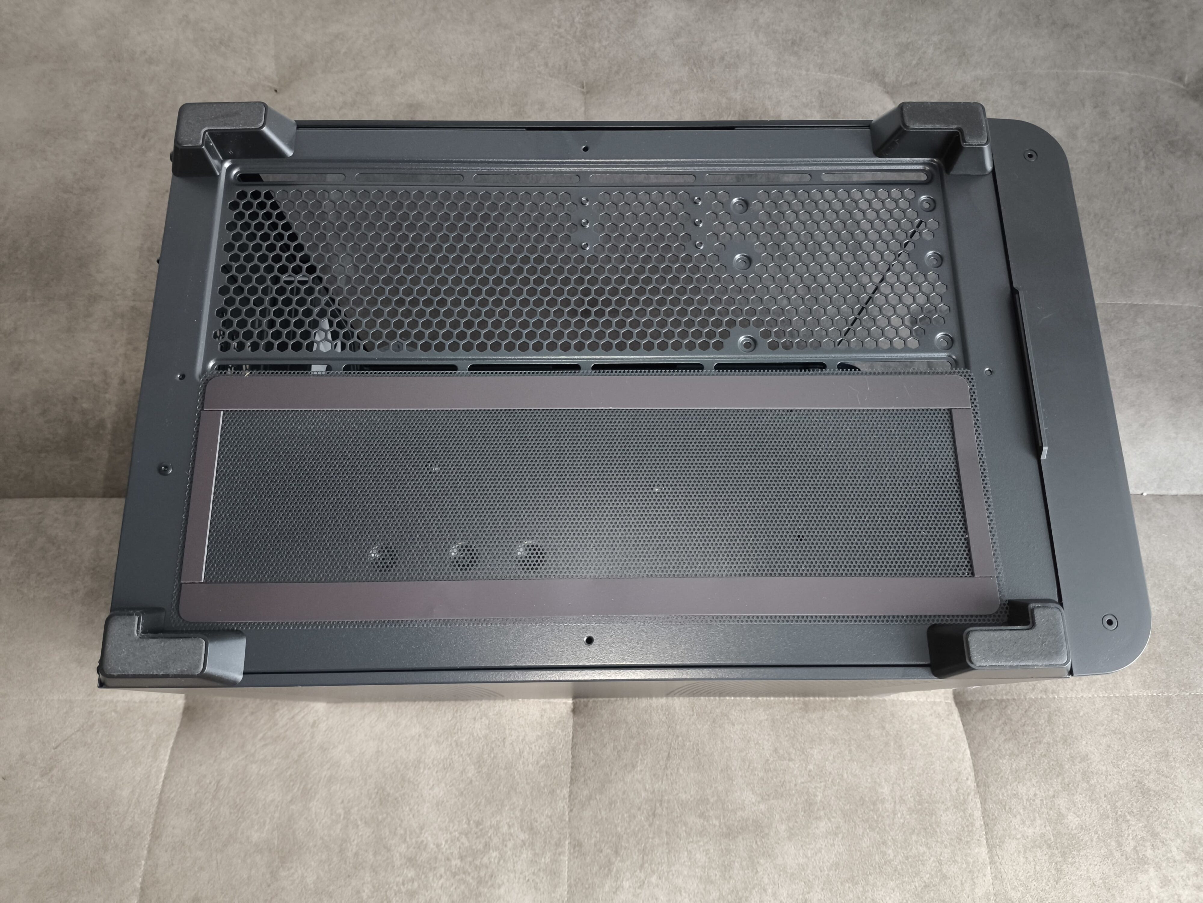 FSP S380-BA - recenzja obudowy. Taka mała kopia modelu M580