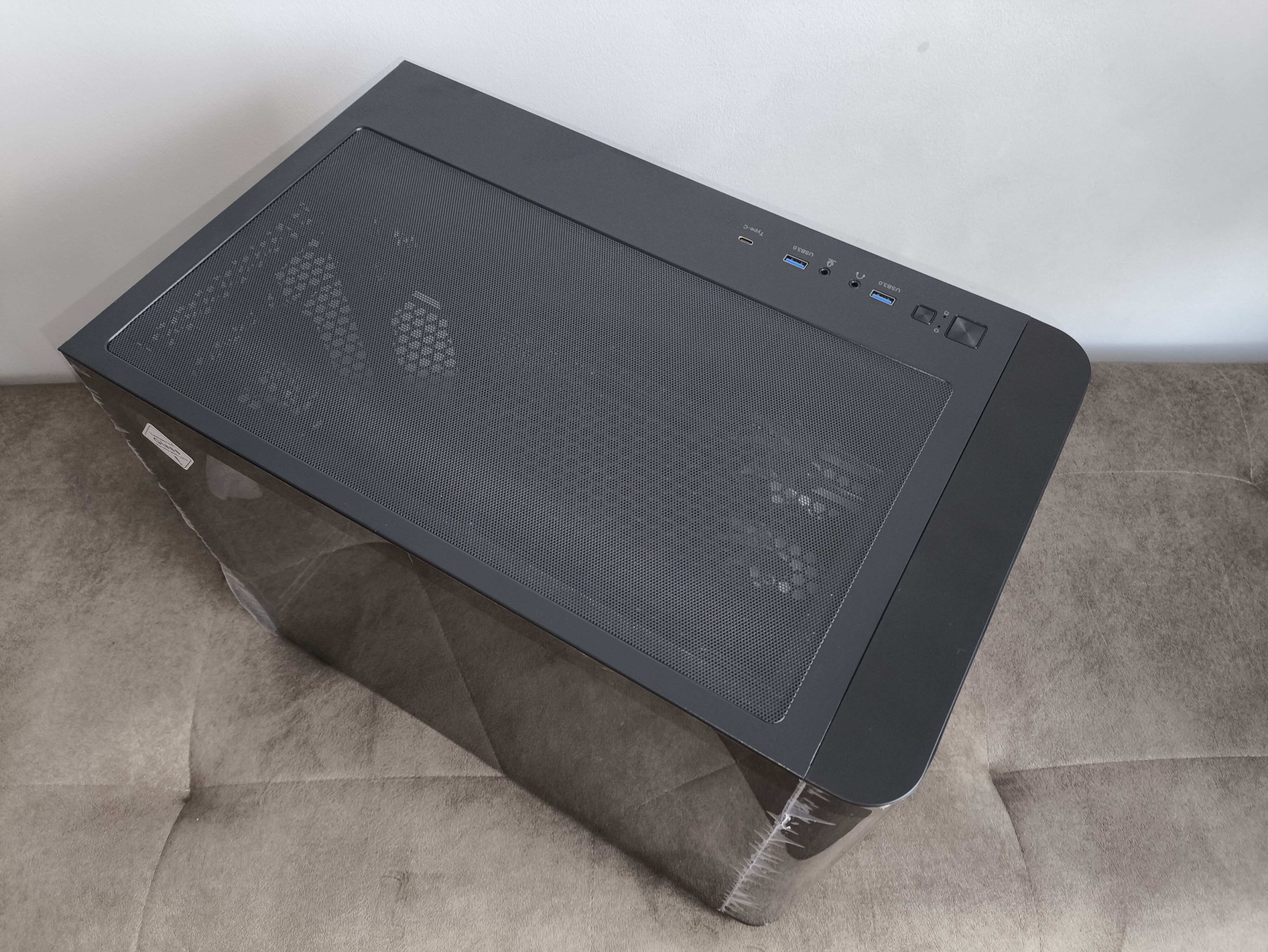 FSP S380-BA - recenzja obudowy. Taka mała kopia modelu M580