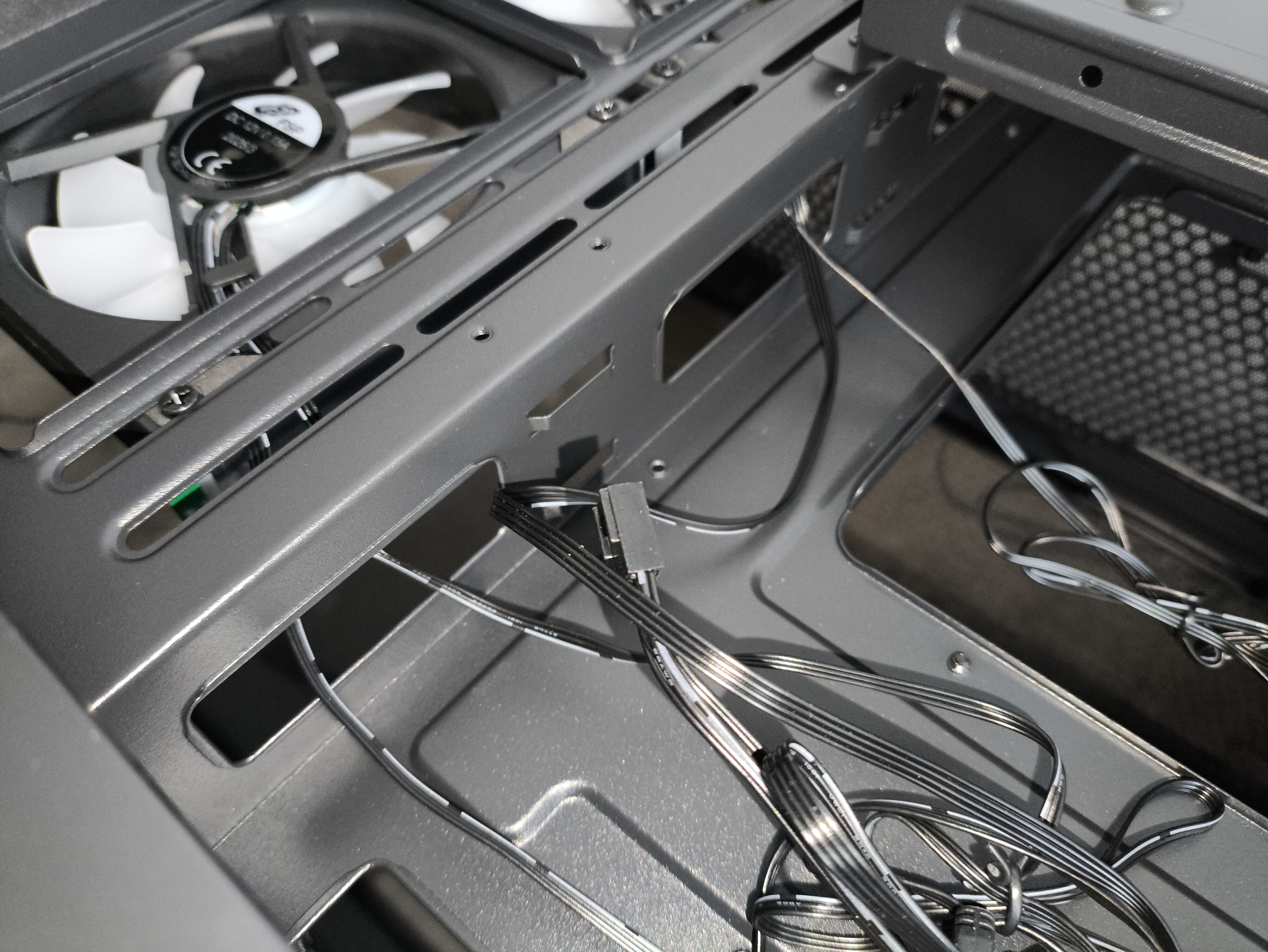 FSP S380-BA - recenzja obudowy. Taka mała kopia modelu M580