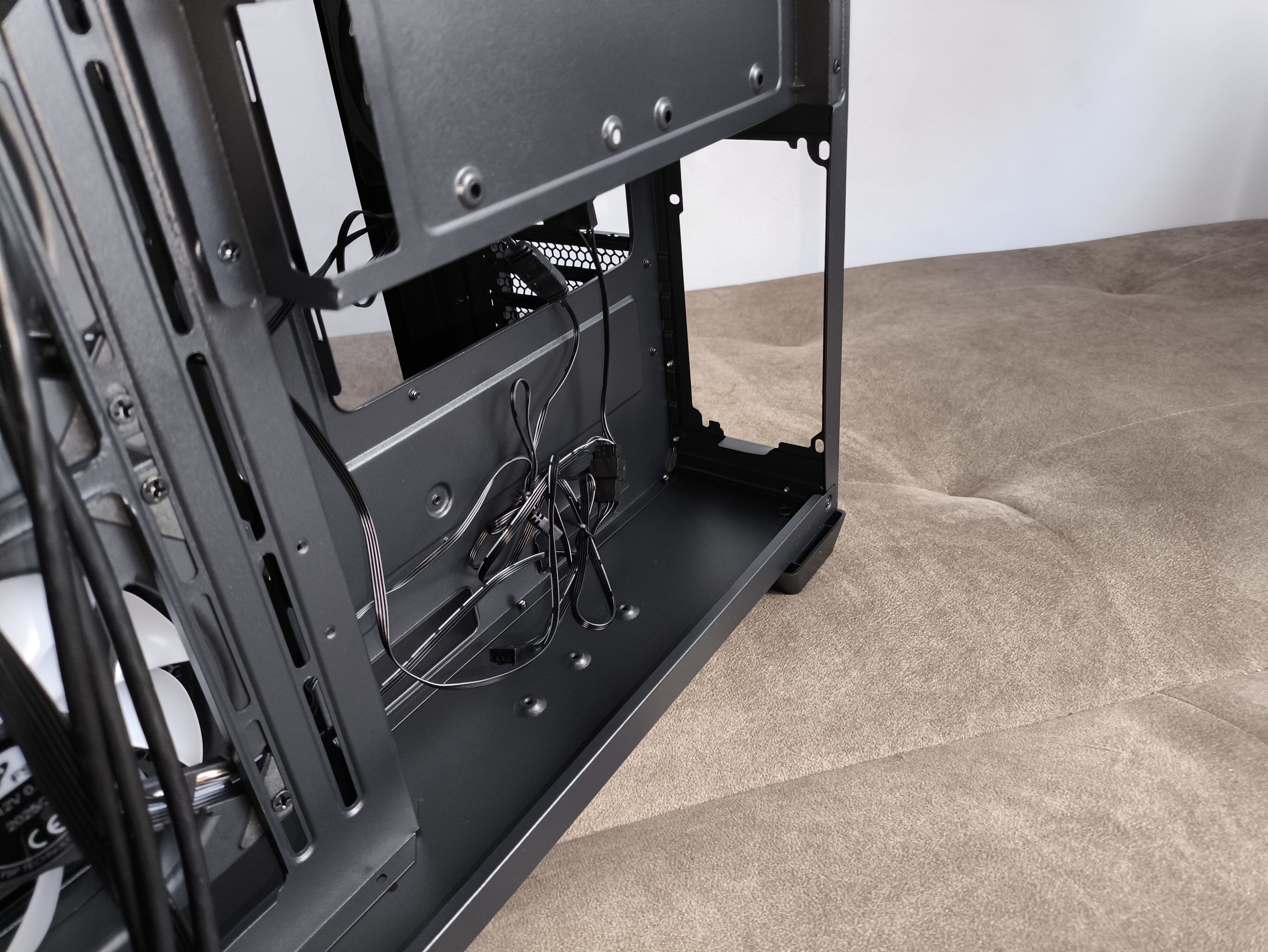 FSP S380-BA - recenzja obudowy. Taka mała kopia modelu M580