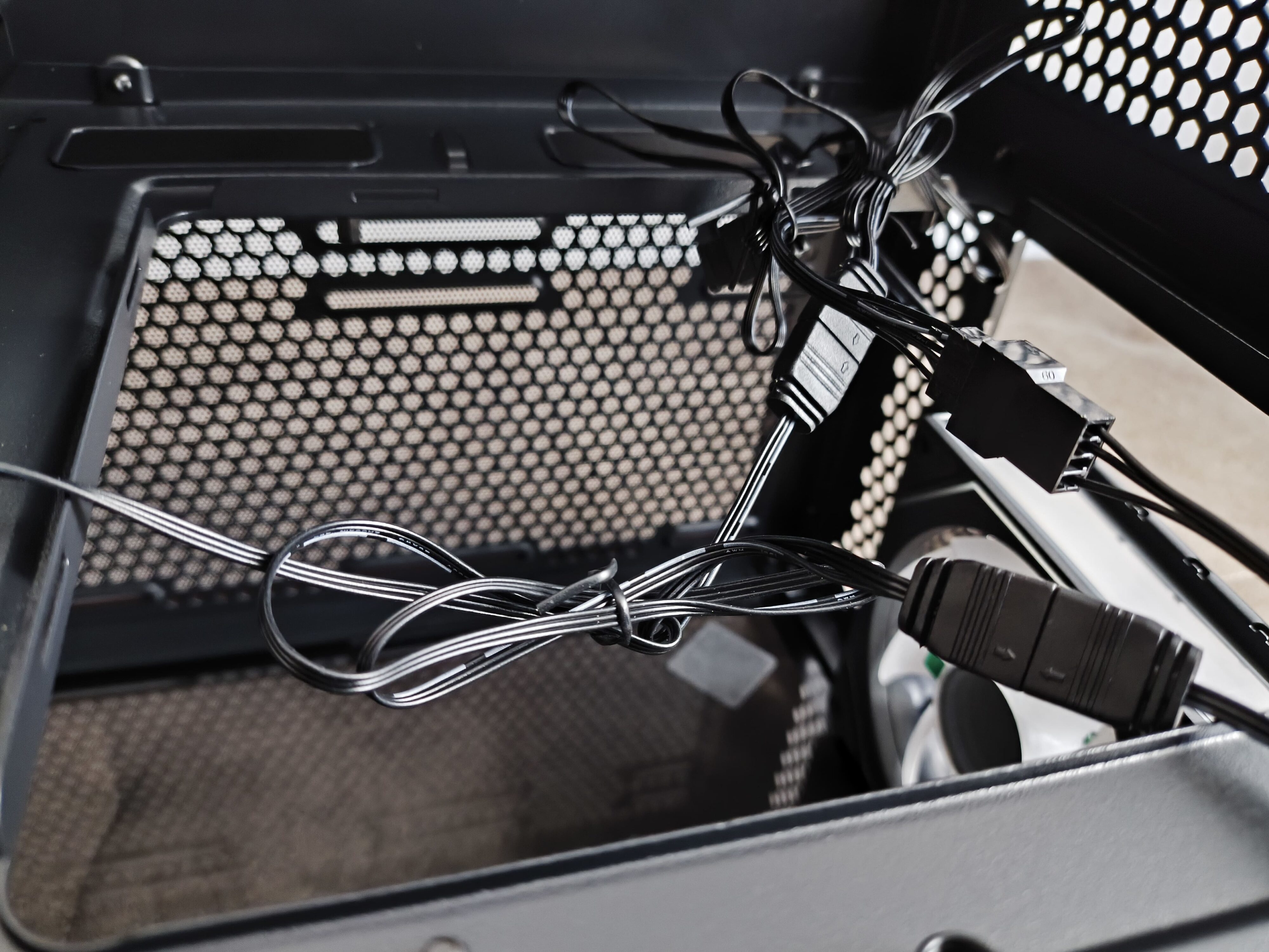 FSP S380-BA - recenzja obudowy. Taka mała kopia modelu M580