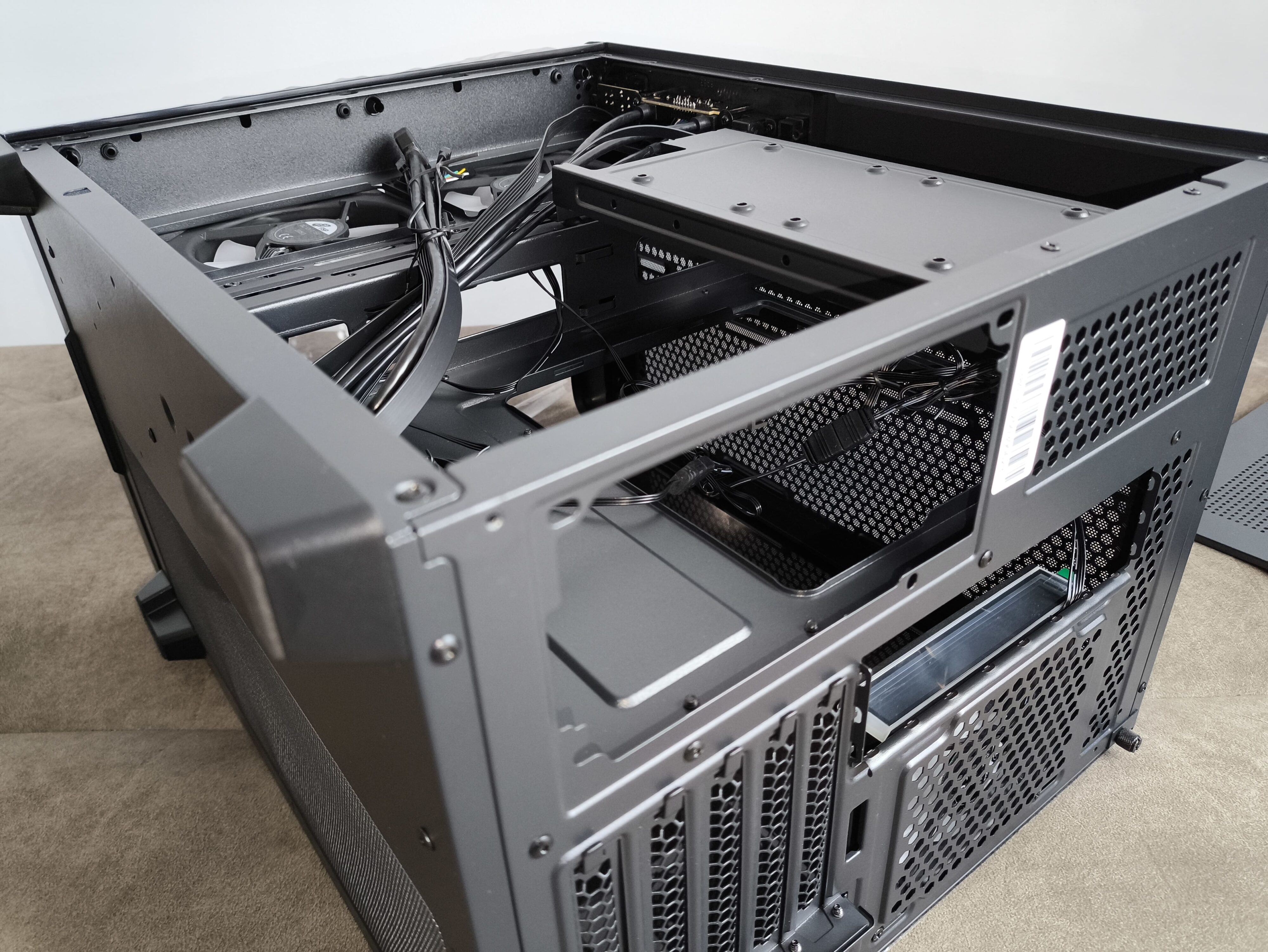 FSP S380-BA - recenzja obudowy. Taka mała kopia modelu M580