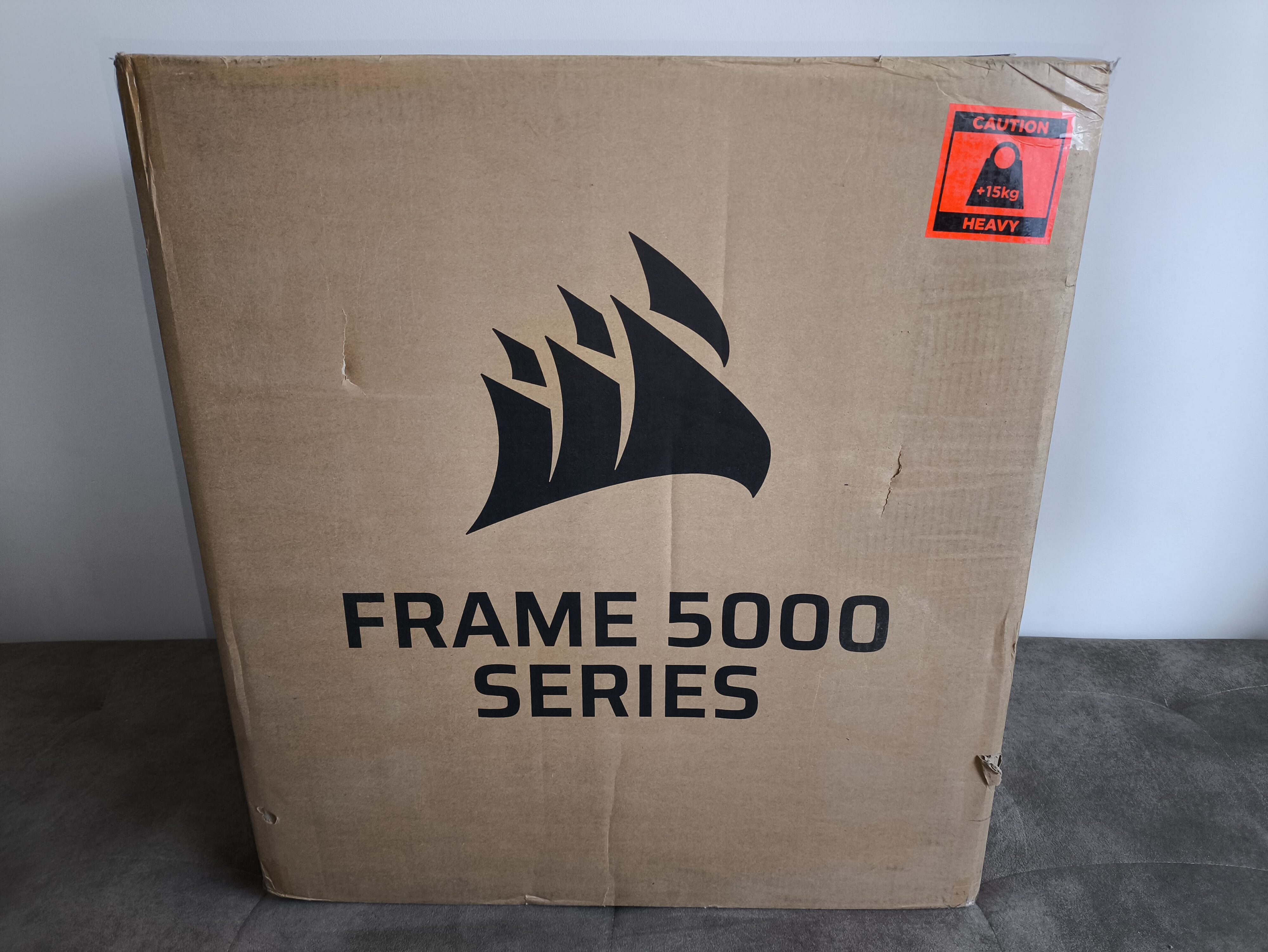 Corsair Frame 5000D RS - test obudowy. Pojemna i wysoce konfigurowalna. Ale też i głośna