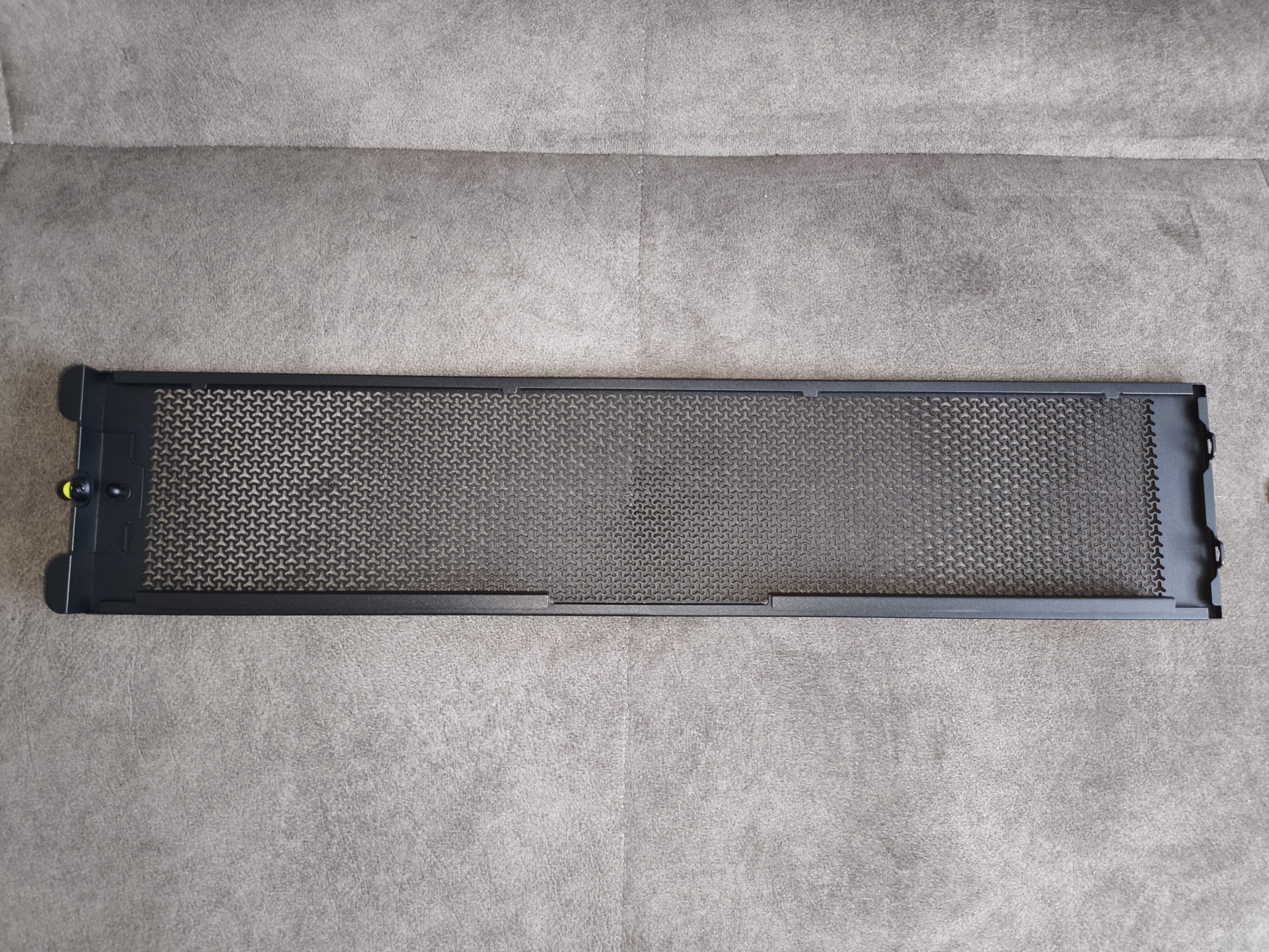 Corsair Frame 5000D RS - test obudowy. Pojemna i wysoce konfigurowalna. Ale też i głośna