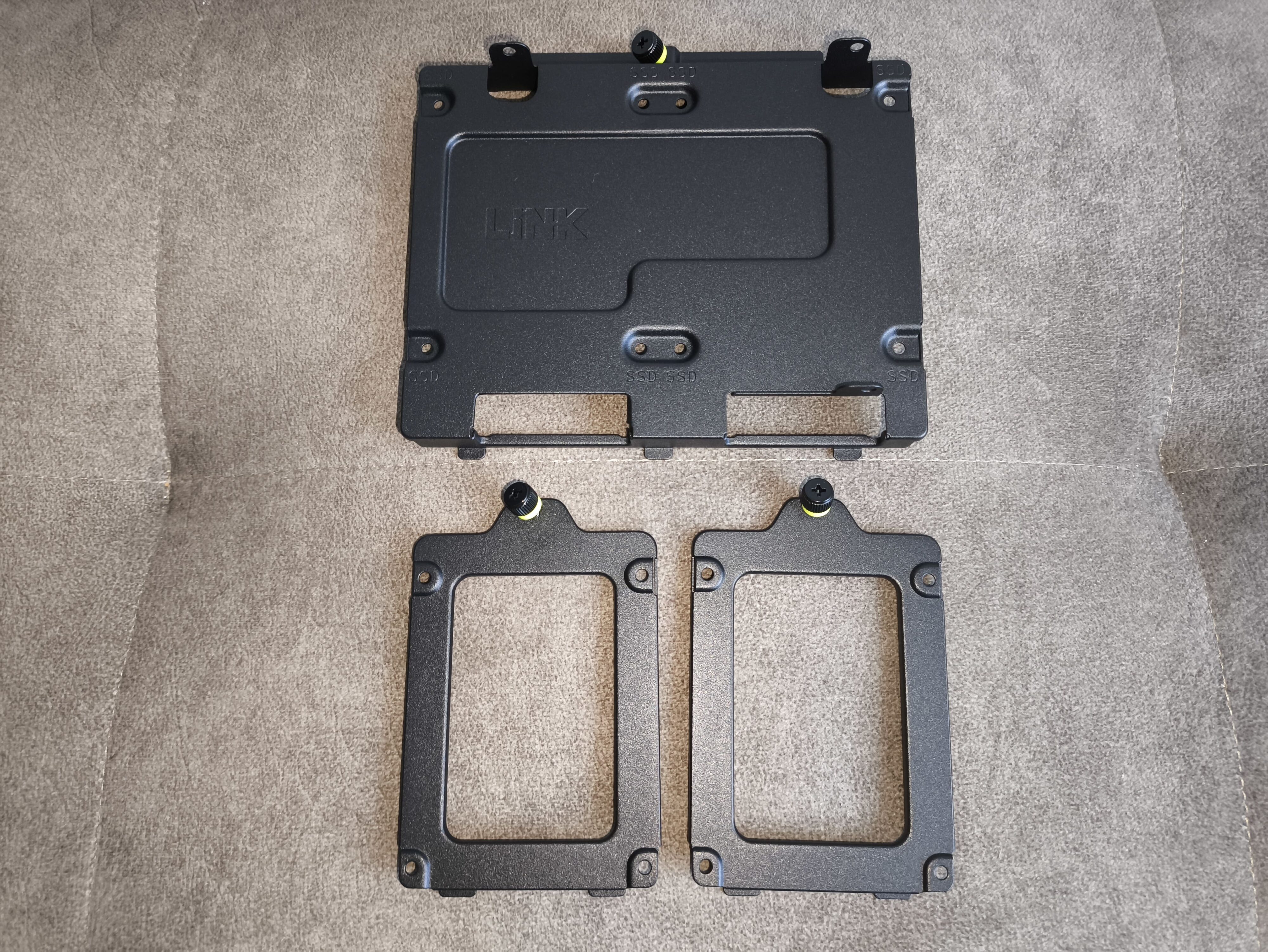 Corsair Frame 5000D RS - test obudowy. Pojemna i wysoce konfigurowalna. Ale też i głośna