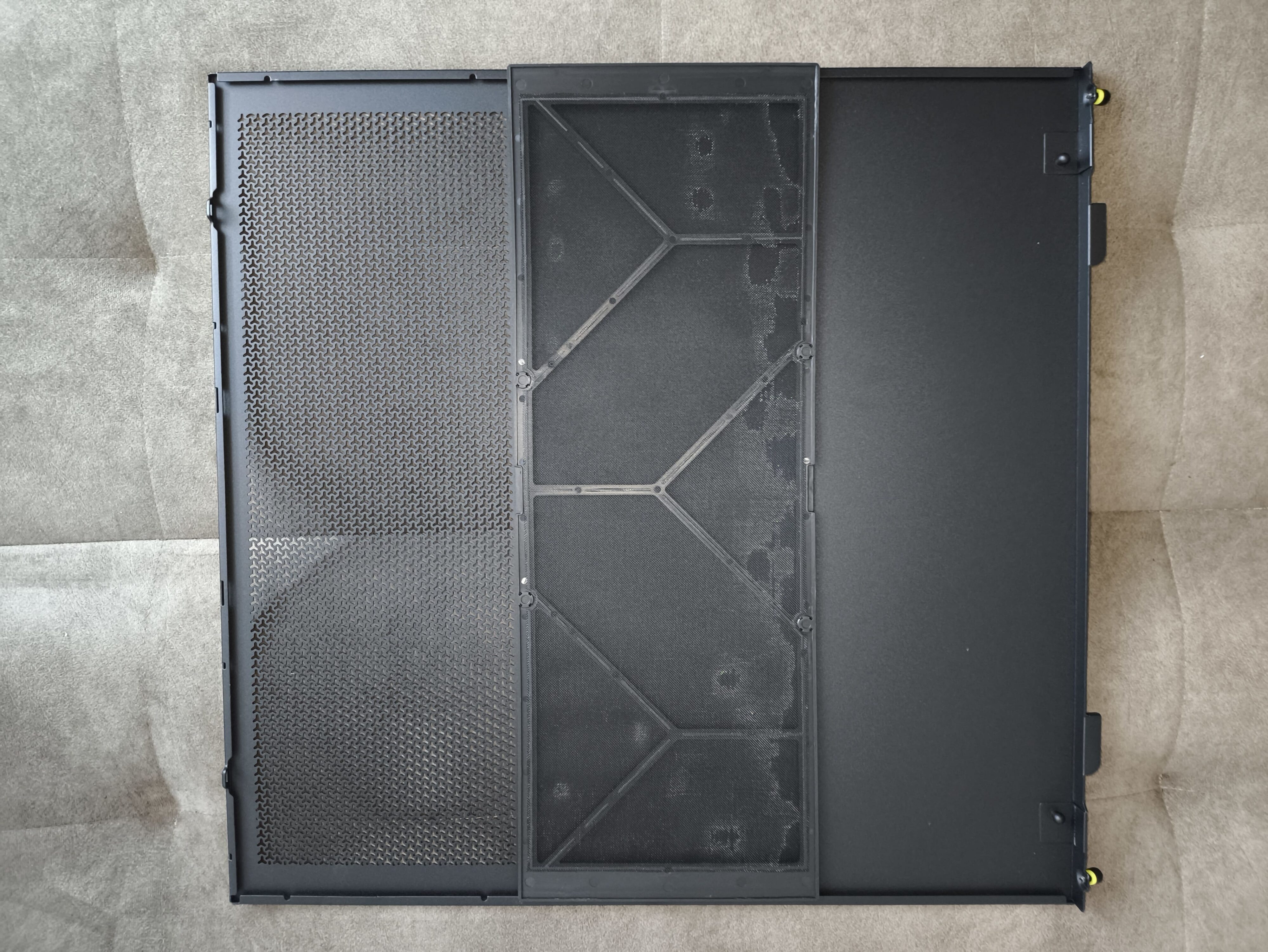 Corsair Frame 5000D RS - test obudowy. Pojemna i wysoce konfigurowalna. Ale też i głośna