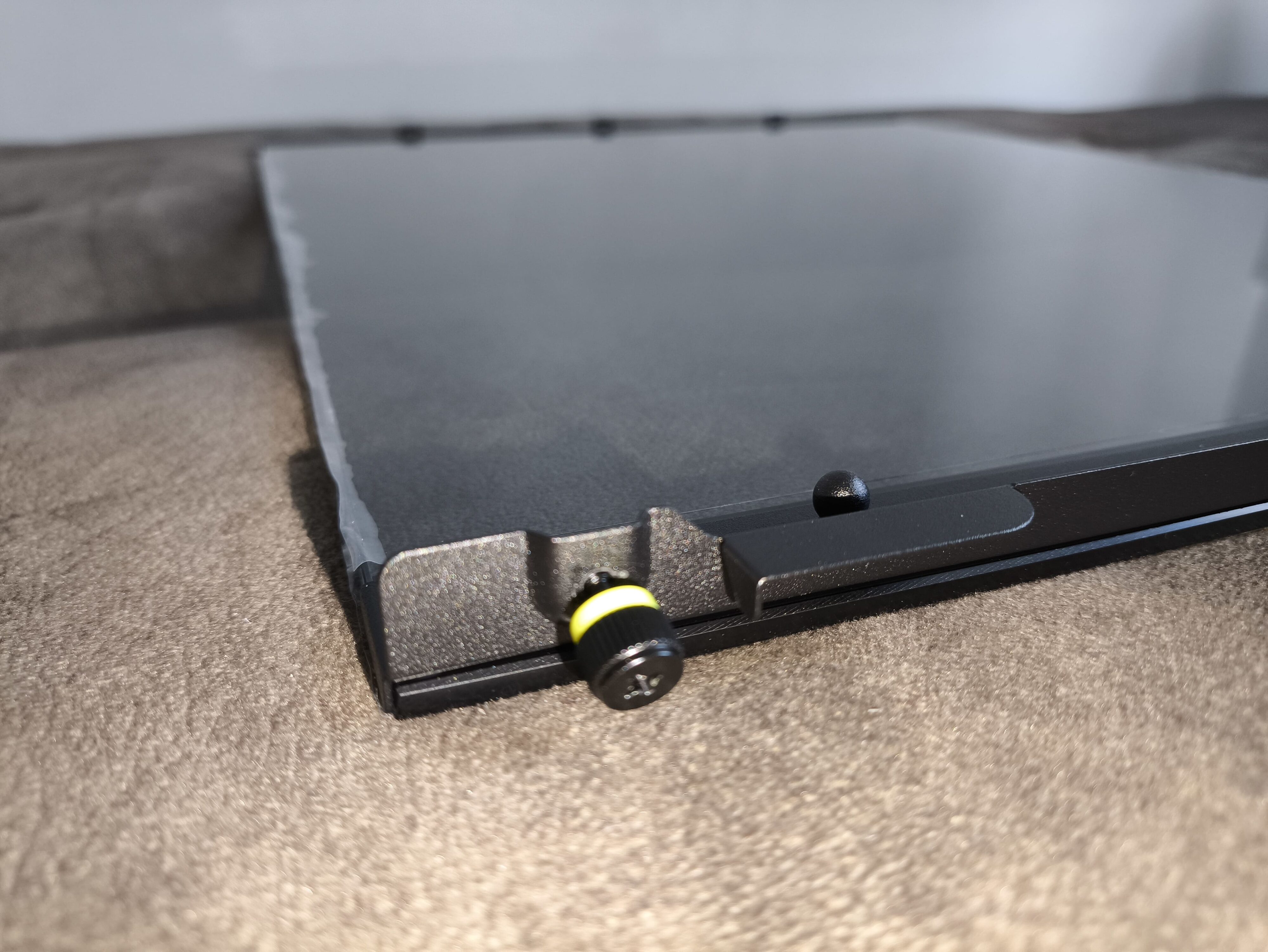 Corsair Frame 5000D RS - test obudowy. Pojemna i wysoce konfigurowalna. Ale też i głośna