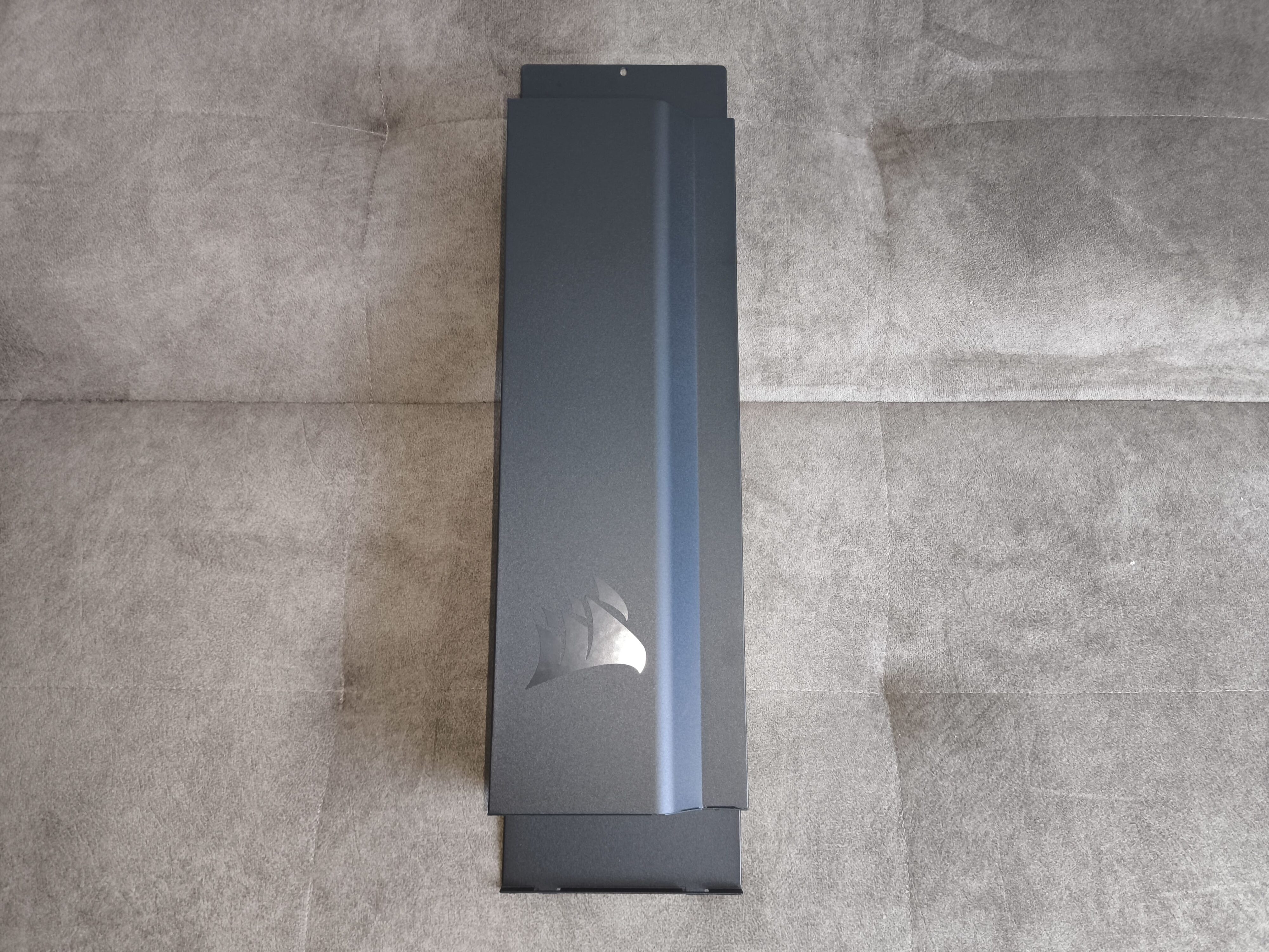 Corsair Frame 5000D RS - test obudowy. Pojemna i wysoce konfigurowalna. Ale też i głośna