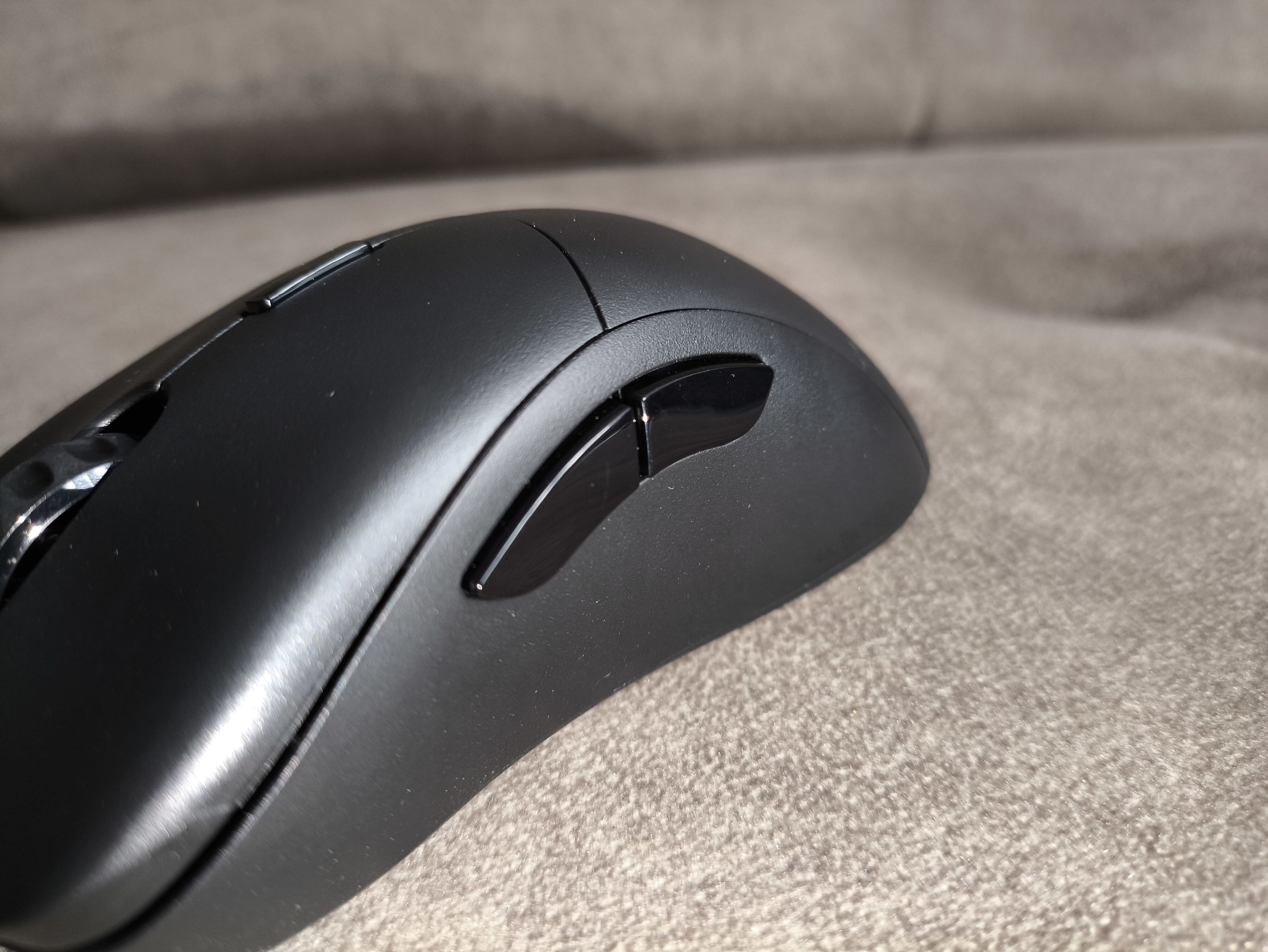 Glorious Model D2 Pro (4K/8KHz Edition) - test myszki