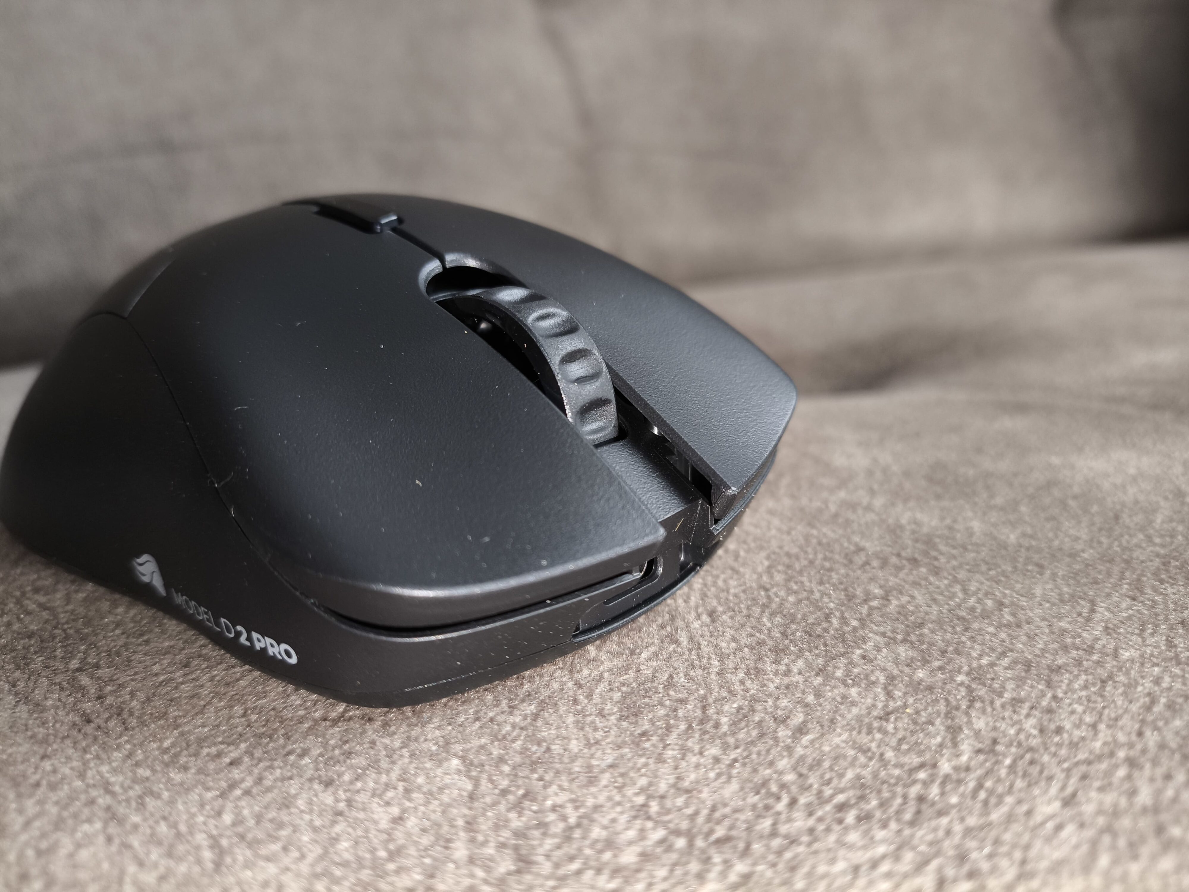 Glorious Model D2 Pro (4K/8KHz Edition) - test myszki