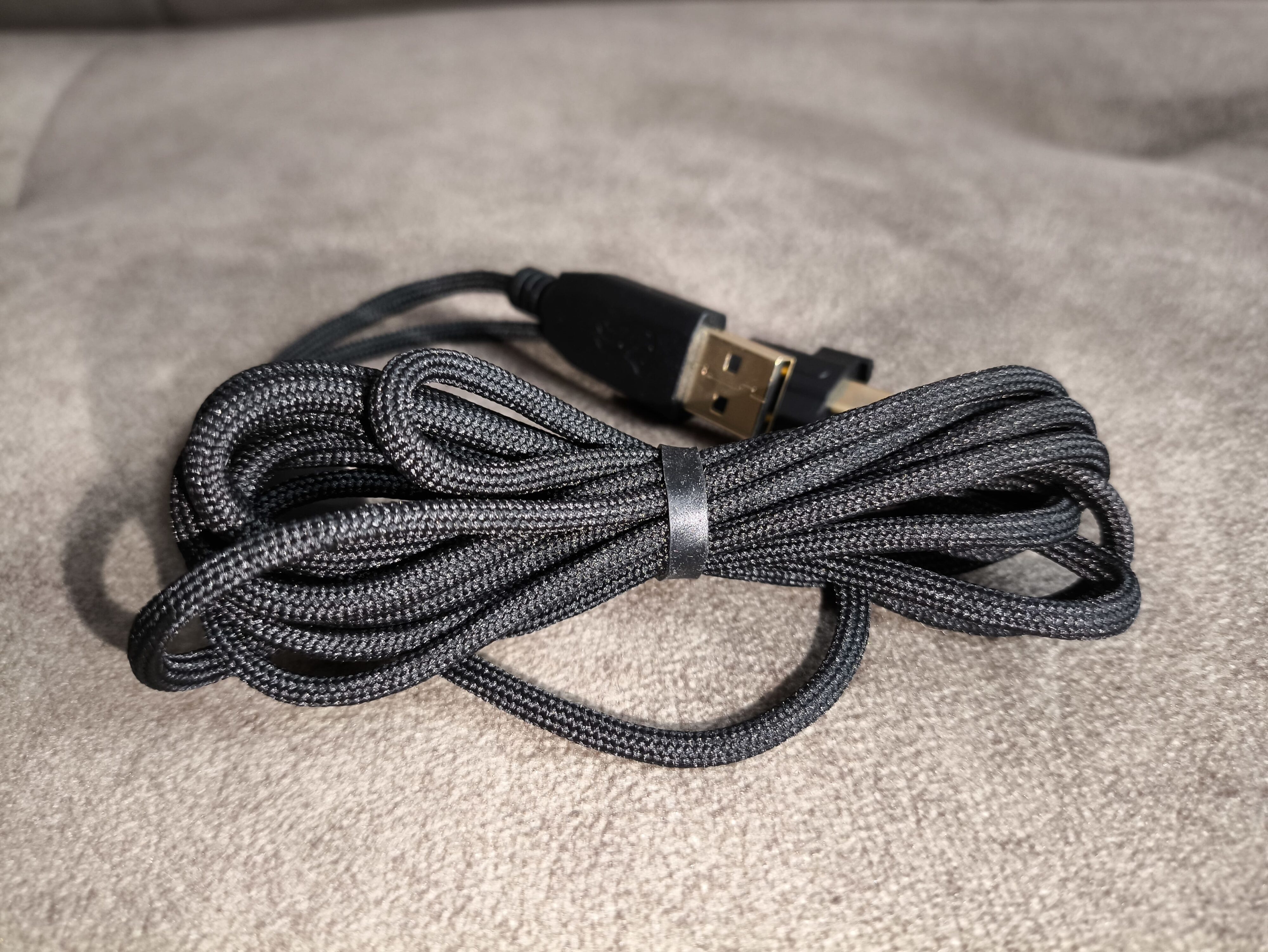 Glorious Model D2 Pro (4K/8KHz Edition) - test myszki