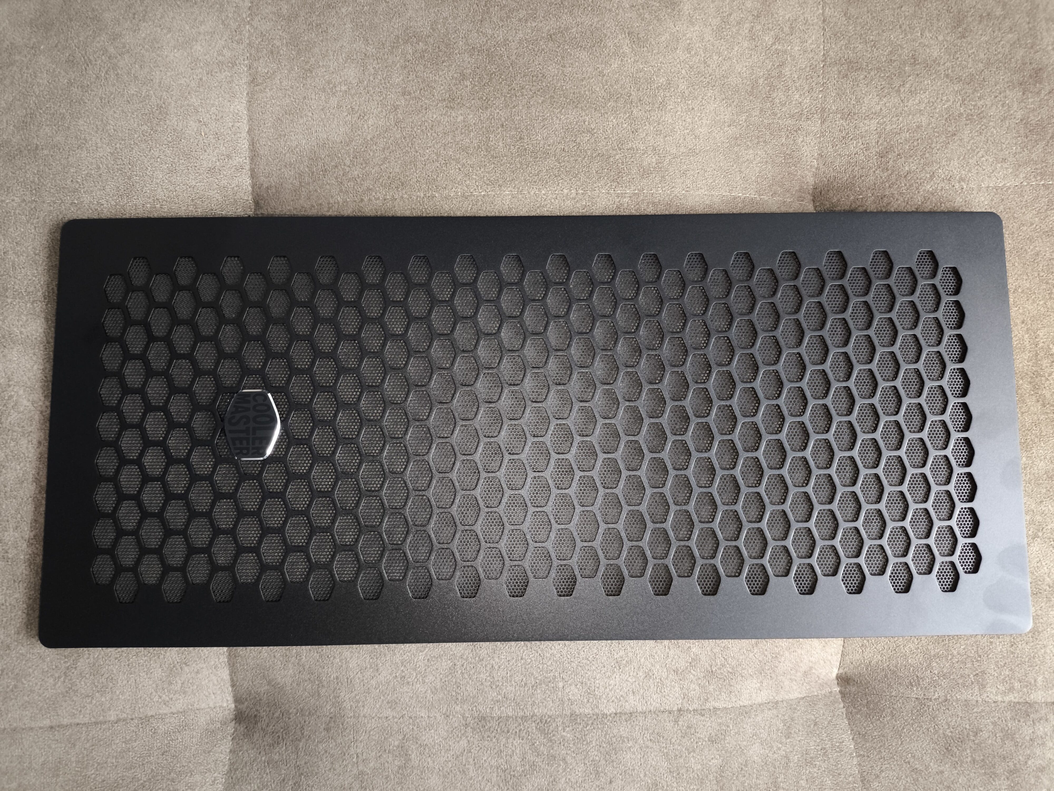 Cooler Master MasterFrame 600 - test obudowy. Możesz robić z nią co chcesz. Teoretycznie. To wciąż bardziej prototyp aniżeli gotowy produkt