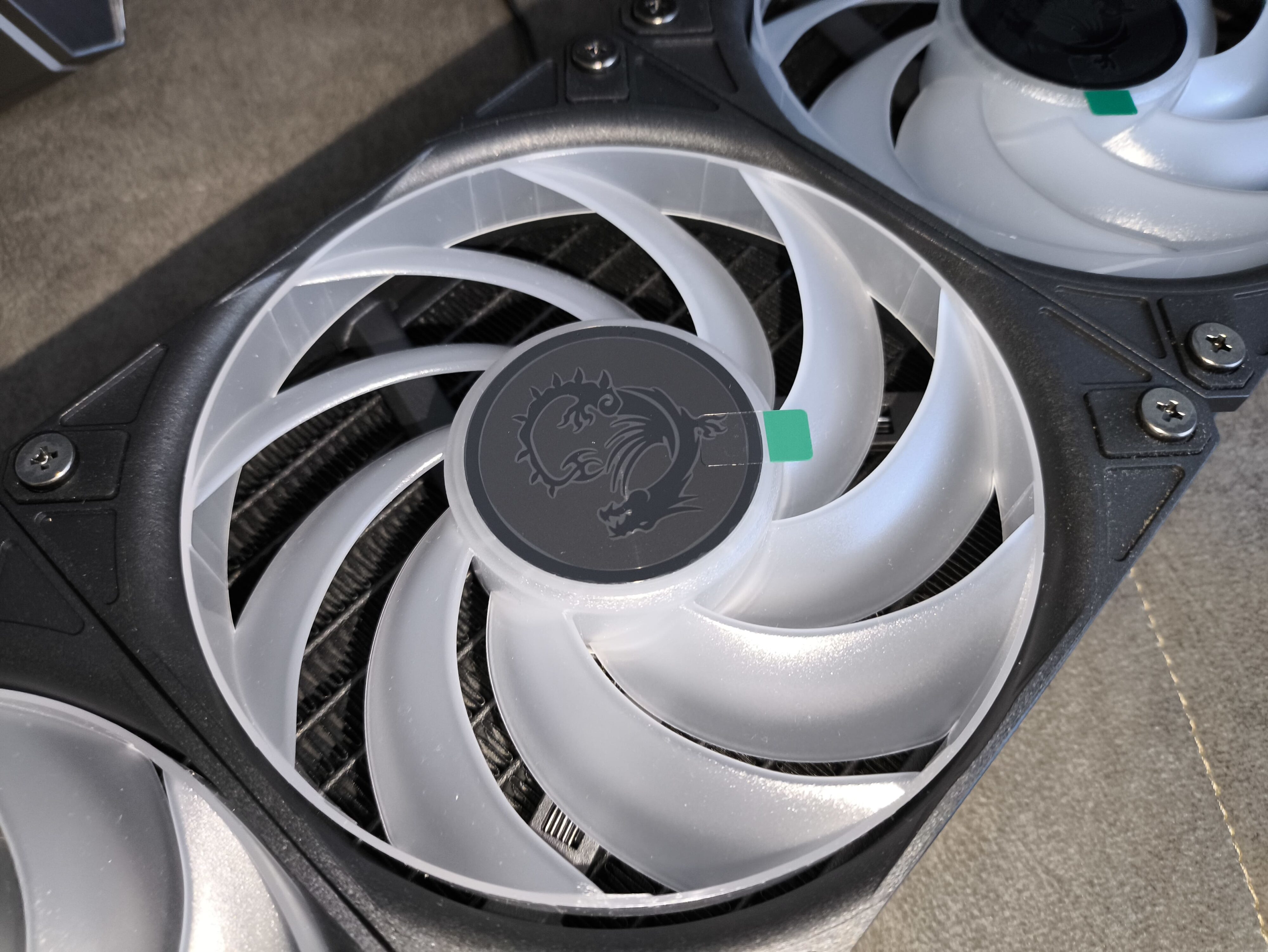 MSI MAG CoreLiquid A15 360 - test chłodzenia AIO