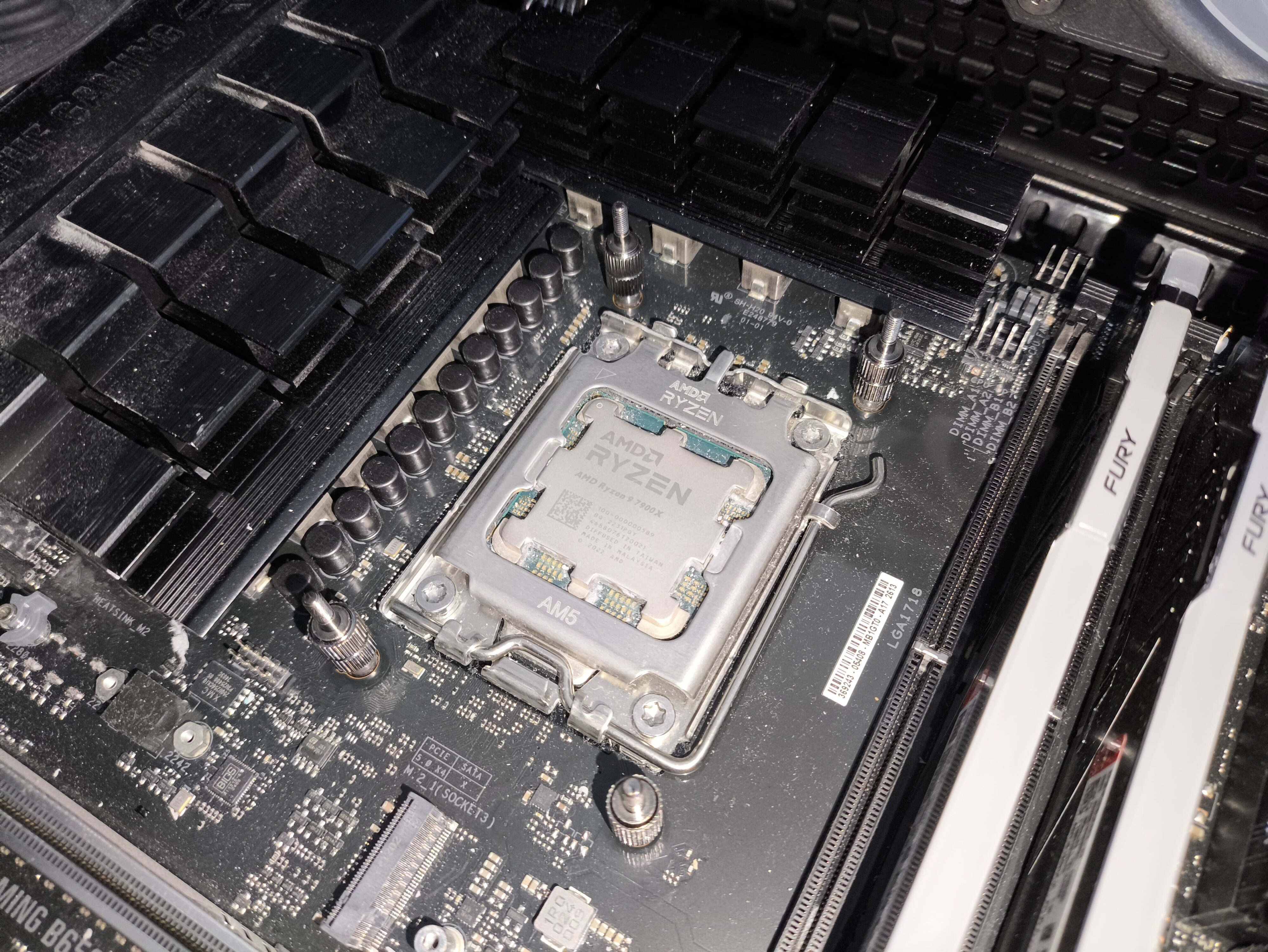 MSI MAG CoreLiquid A15 360 - test chłodzenia AIO