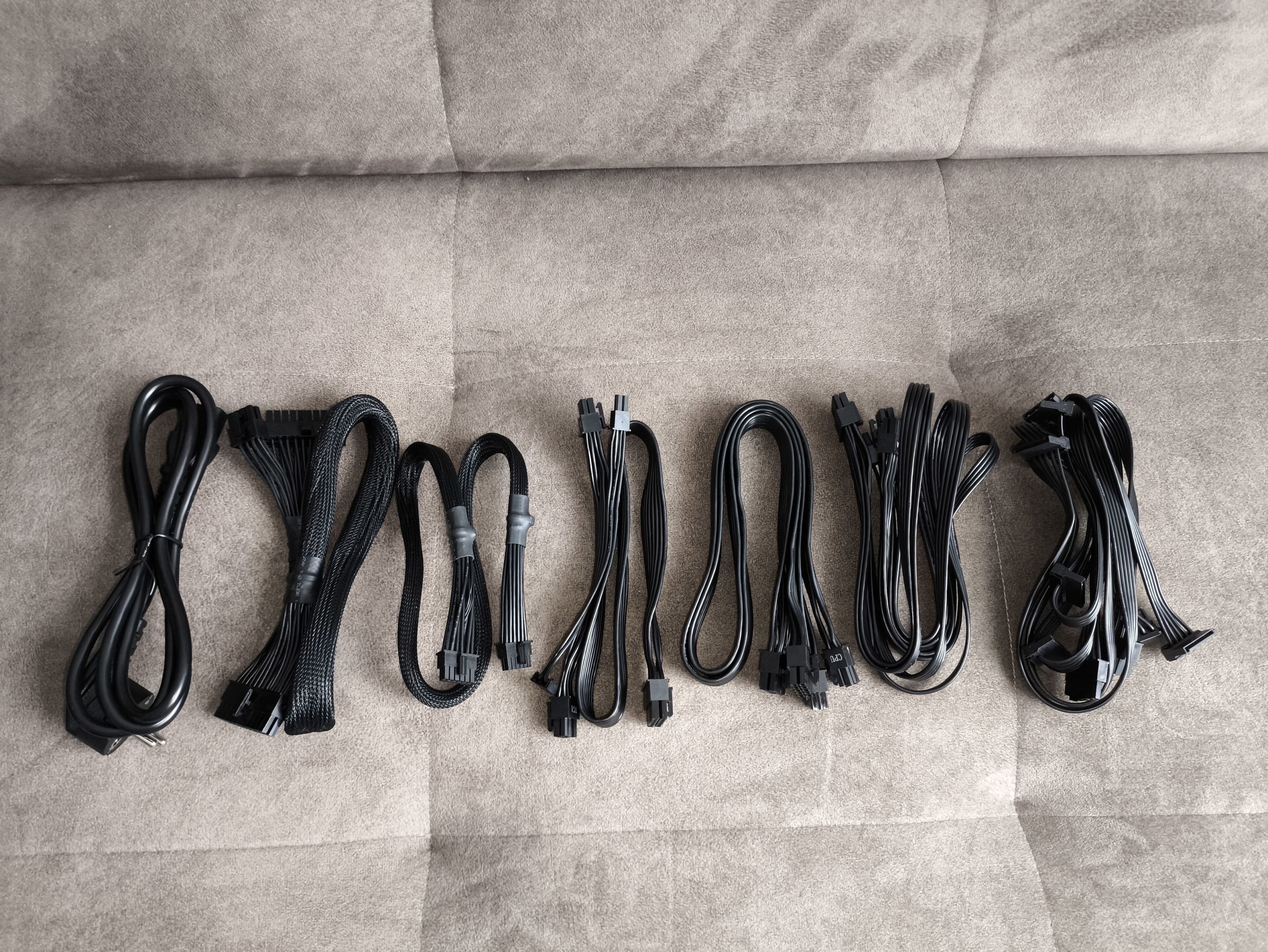 be quiet! Pure Power 13 M 850W - recenzja zasilacza. Bardzo cichy zasilacz zbudowany z komponentów najwyższej jakości