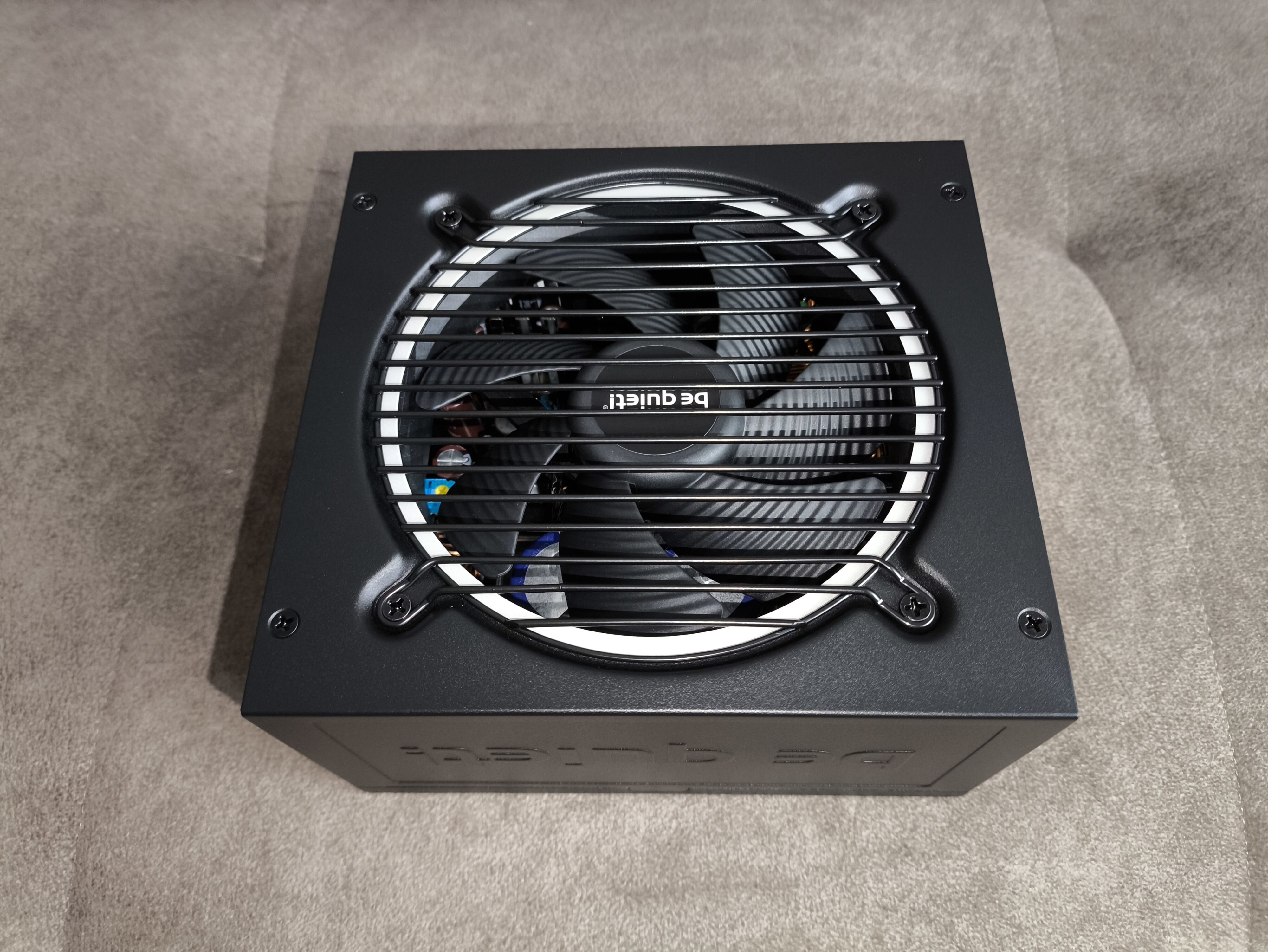 be quiet! Pure Power 13 M 850W - recenzja zasilacza. Bardzo cichy zasilacz zbudowany z komponentów najwyższej jakości