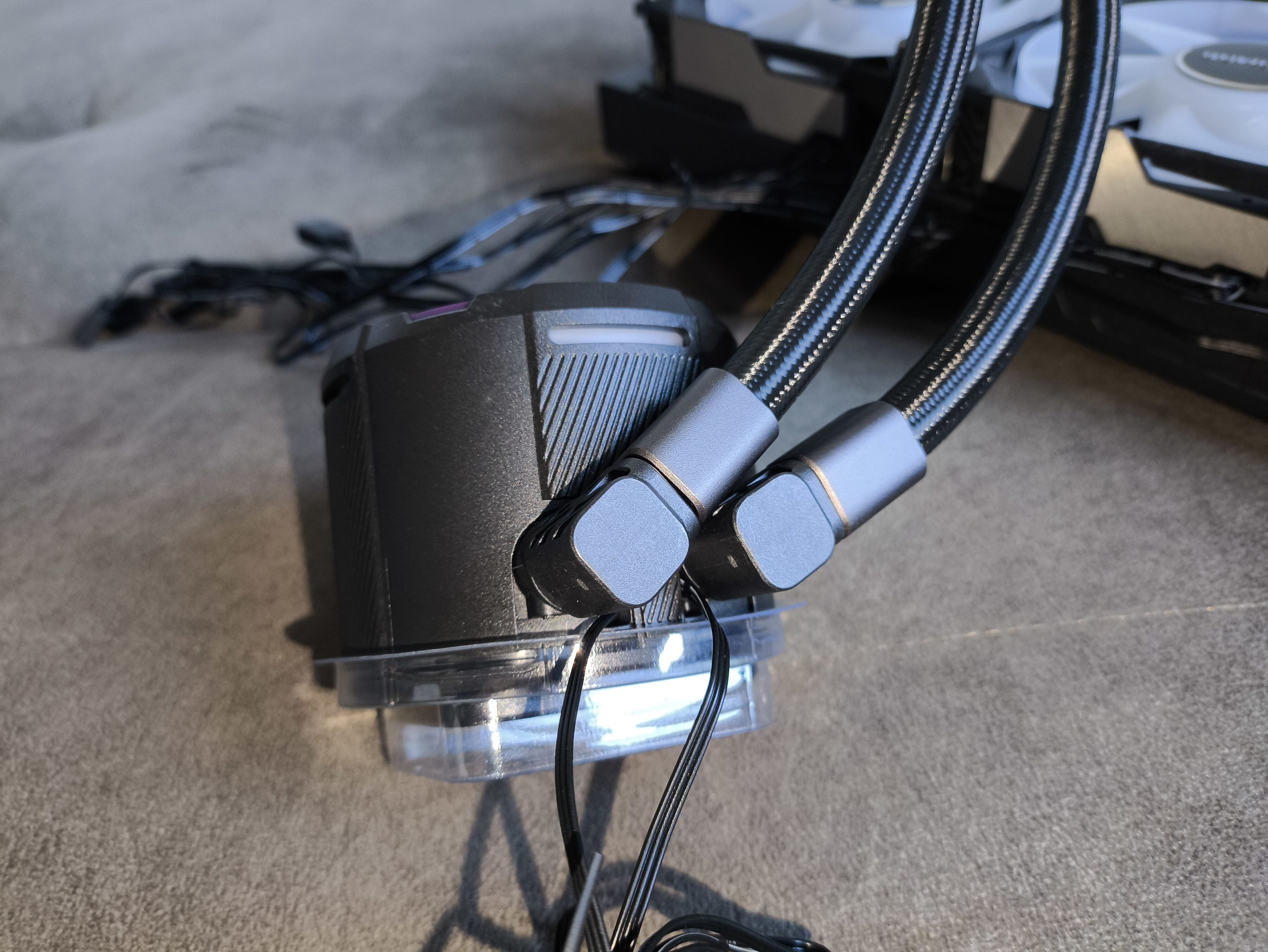 TComas LA200 360 - test chłodzenia AIO. Nowy gracz na polskim rynku chłodzeń procesorów. Czy testowane dziś chłodzenie jest godne uwagi?