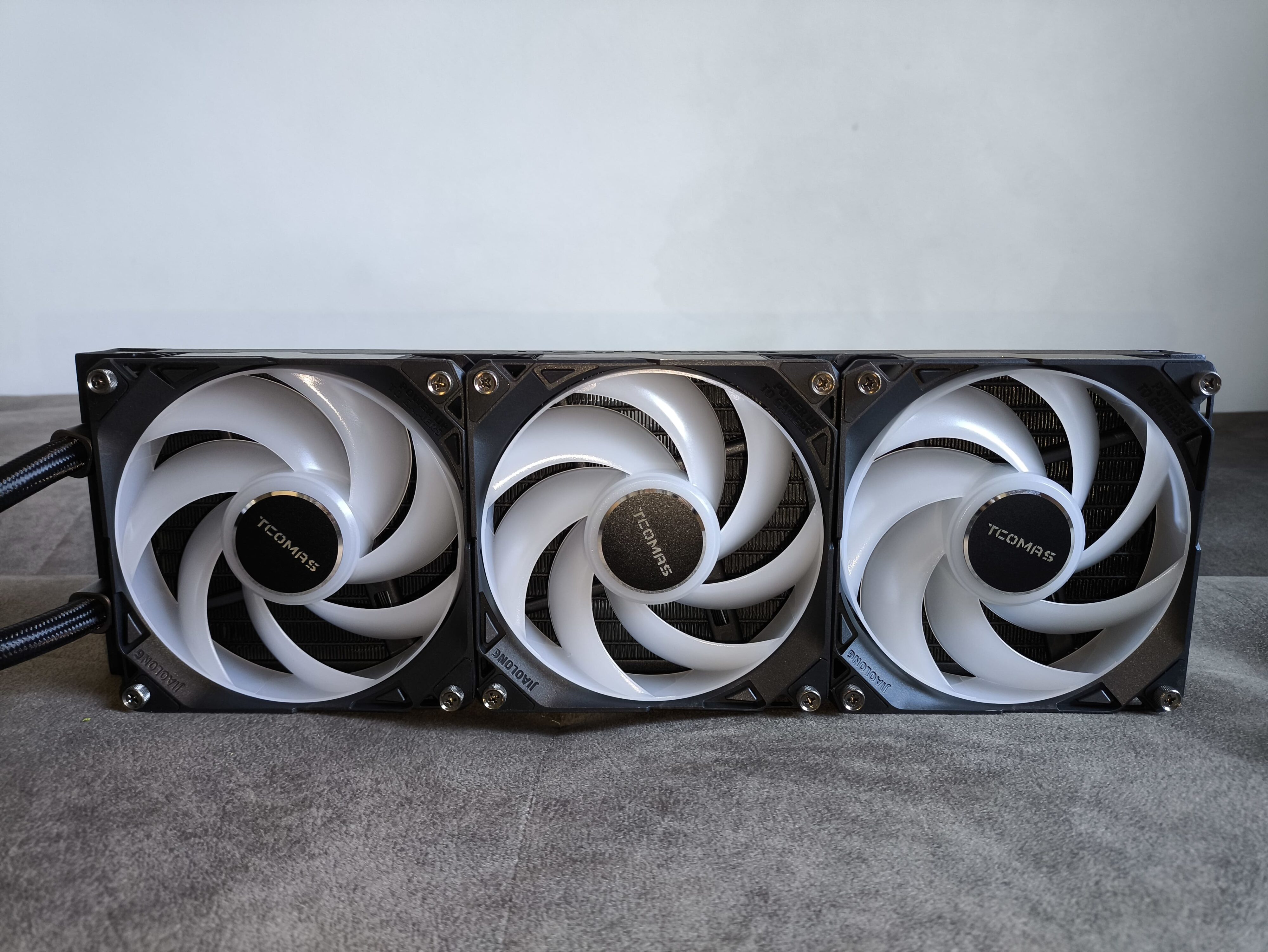 TComas LA200 360 - test chłodzenia AIO. Nowy gracz na polskim rynku chłodzeń procesorów. Czy testowane dziś chłodzenie jest godne uwagi?