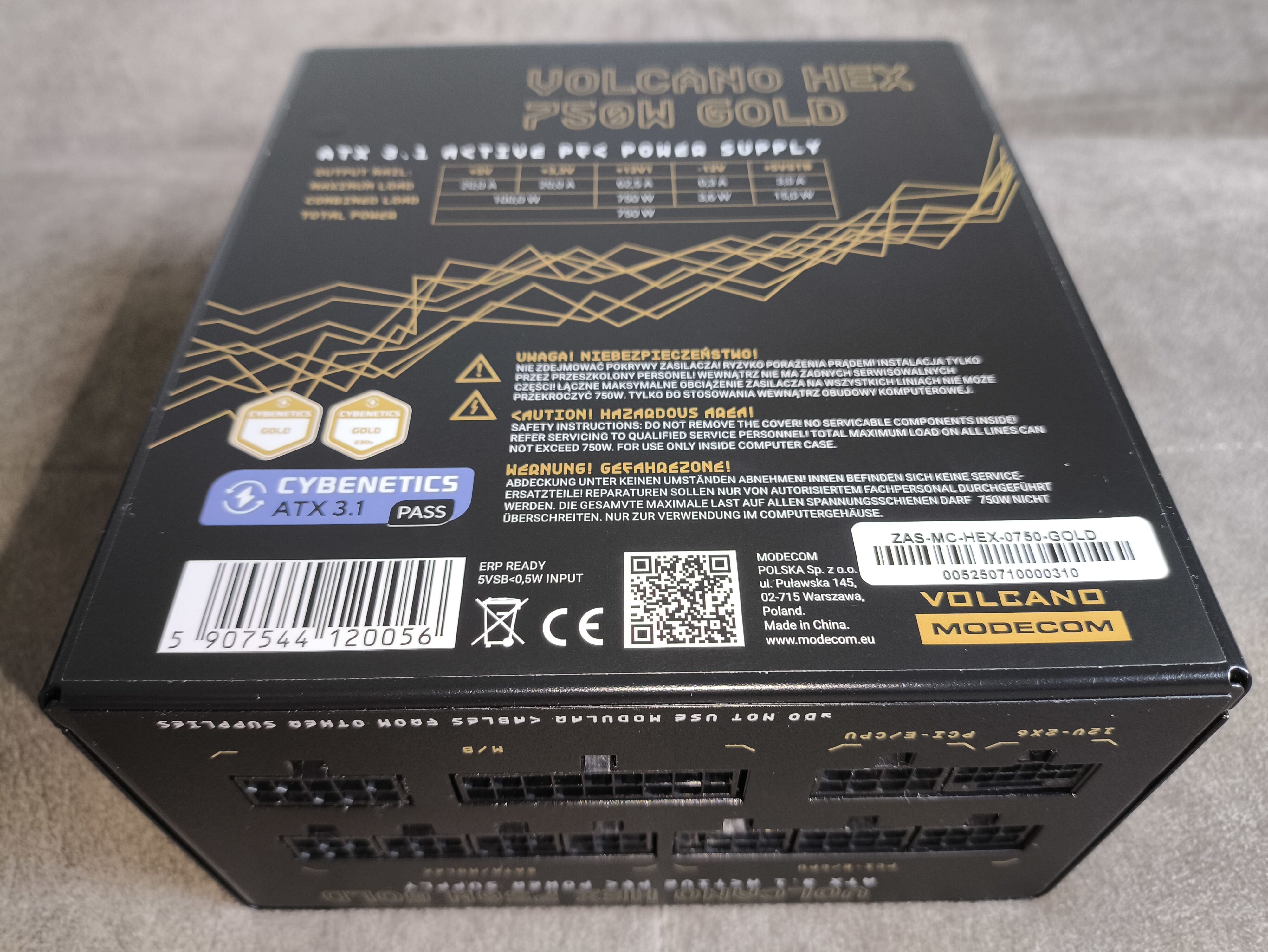 Modecom Volcano Hex 750W - recenzja zasilacza. Nowość w gamie marki Modecom oparta na podzespołach wysokiej jakości. Jest warty uwagi?