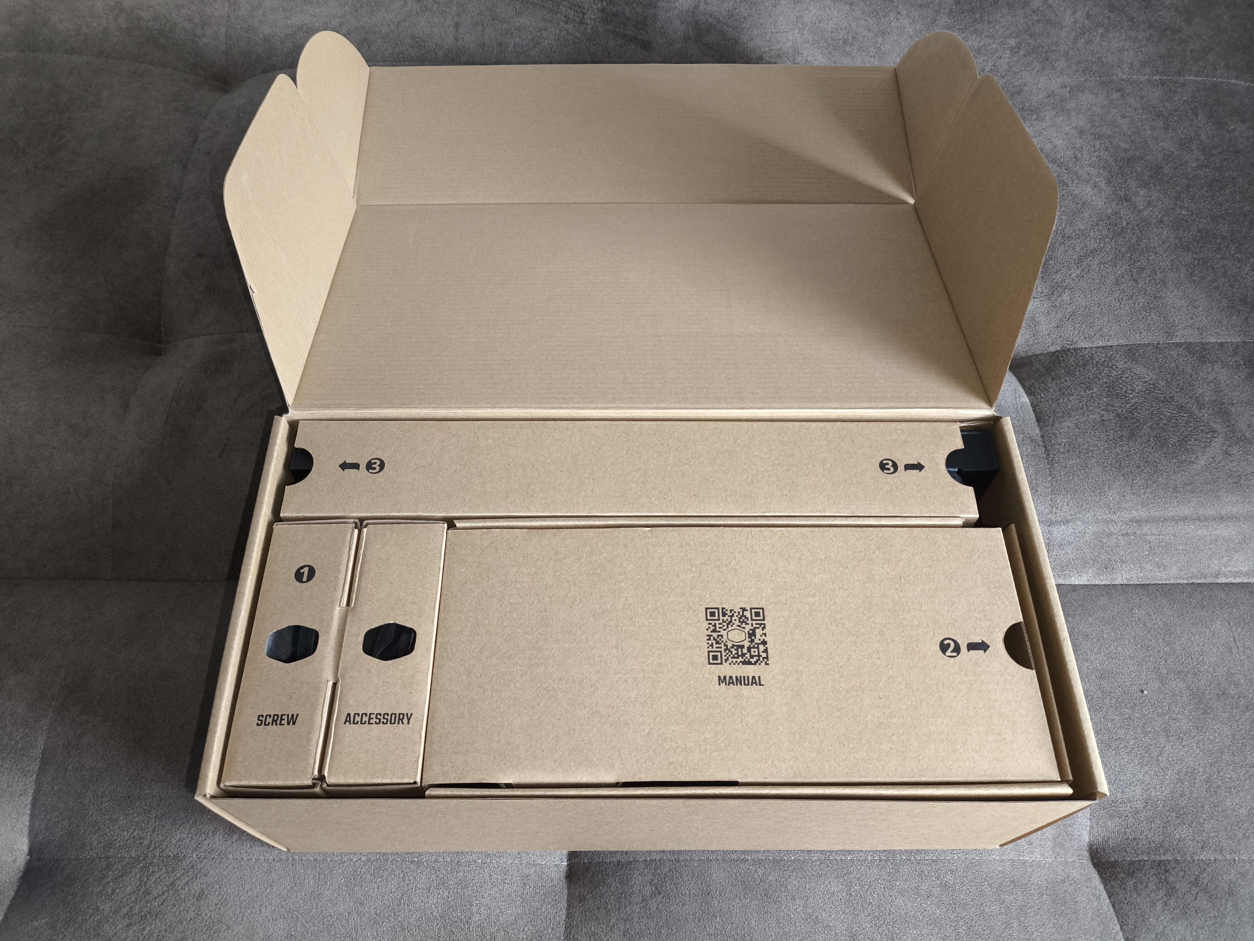 Cooler Master MasterLiquid 360 Atmos II - test chłodzenia AIO. Wydajne chodzenie zapewniające dużą customizację blokopompki