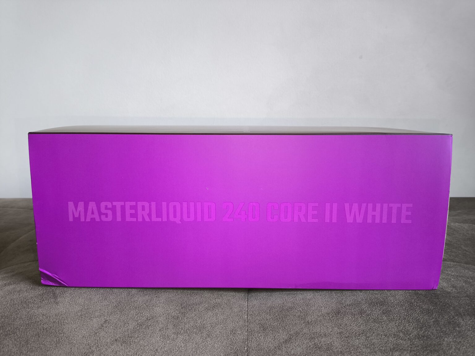 Cooler Master MasterLiquid 240 Core II White - test chłodzenia AIO. Wydajność taka sobie ale samo chłodzenie może spodobać się wielu osobom