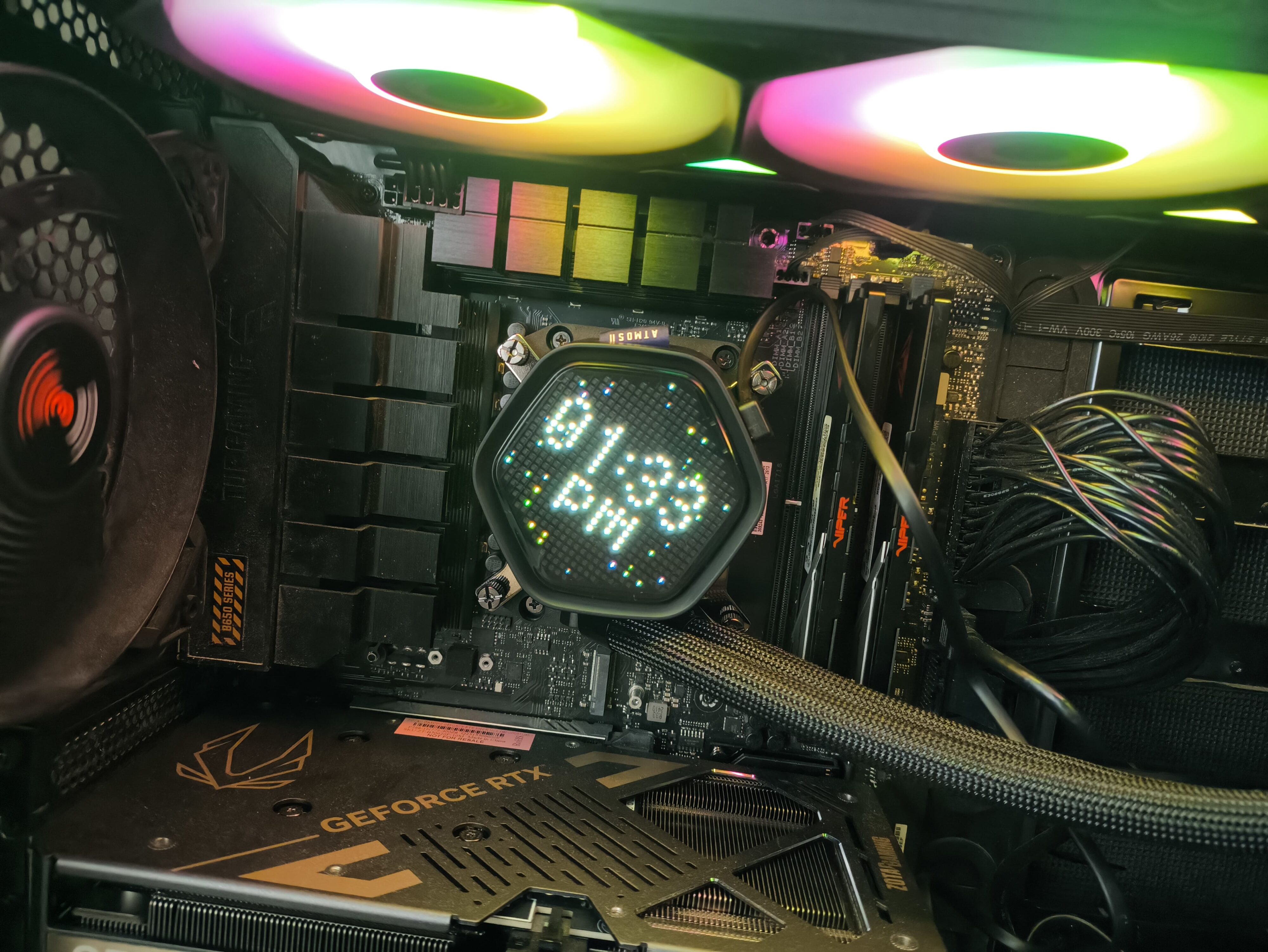 Cooler Master MasterLiquid 360 Atmos II - test chłodzenia AIO. Wydajne chodzenie zapewniające dużą customizację blokopompki