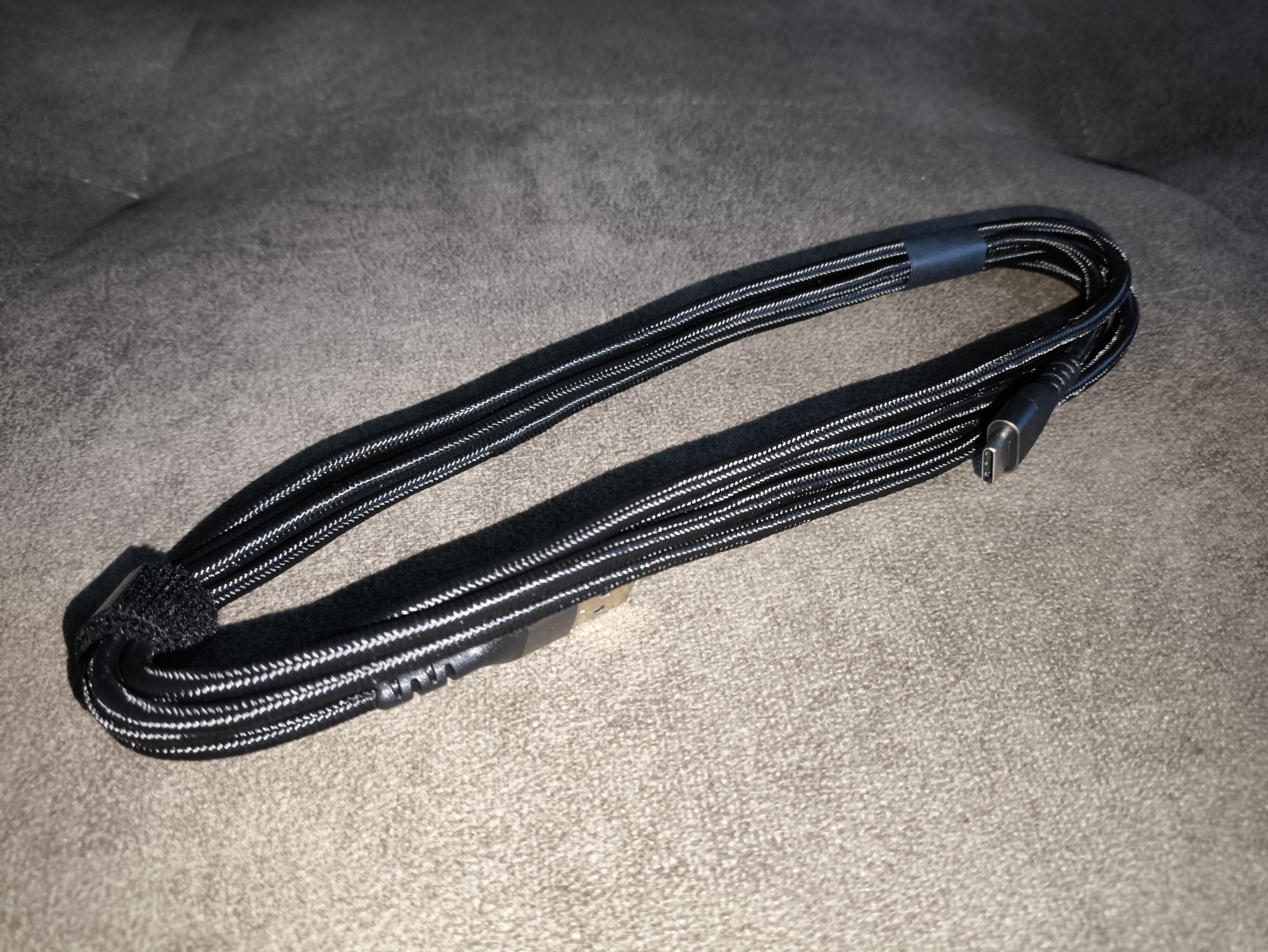 SteelSeries Apex Pro Mini Gen 3 - test klawiatury. Kontrola nad mikrometrami