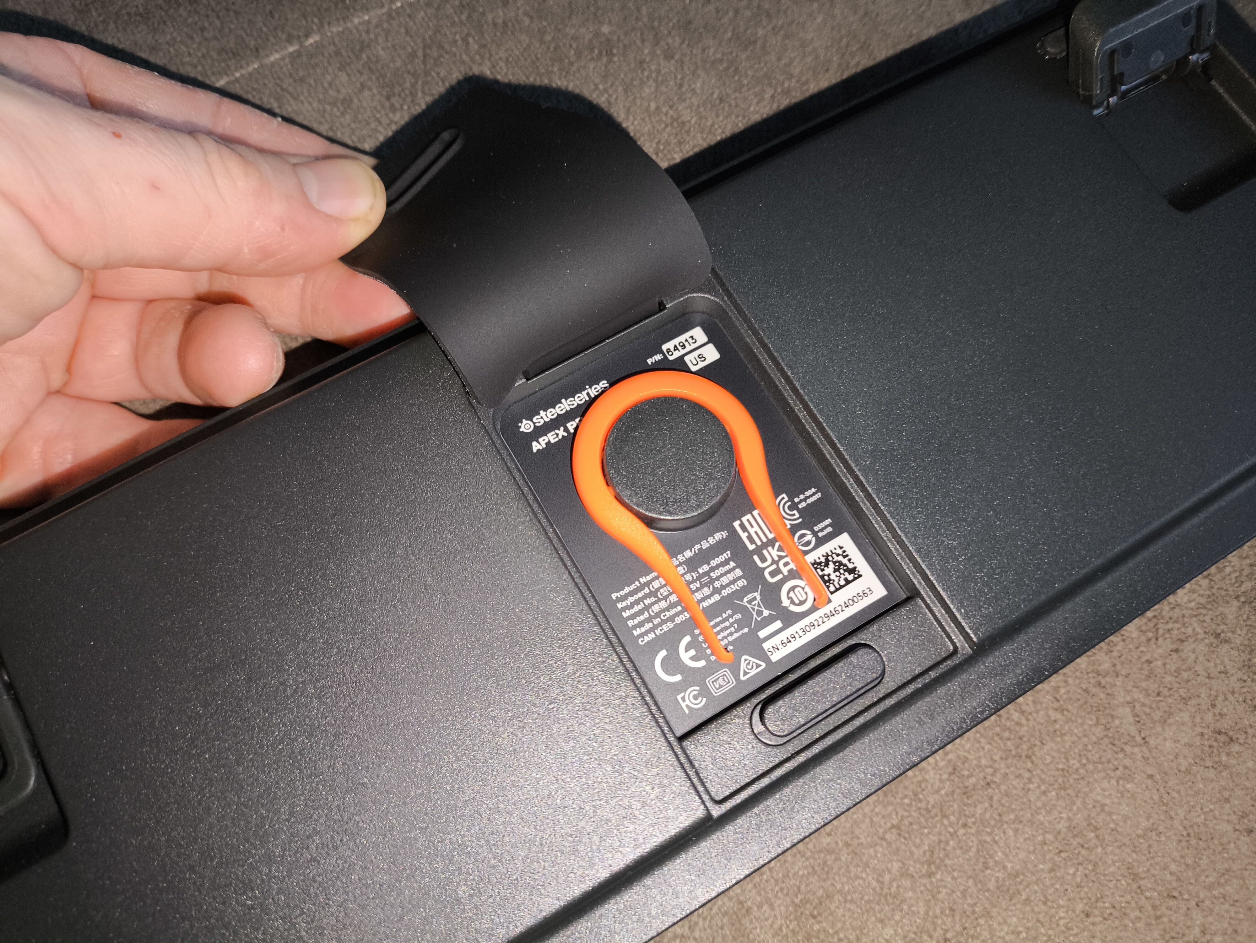 SteelSeries Apex Pro Mini Gen 3 - test klawiatury. Kontrola nad mikrometrami