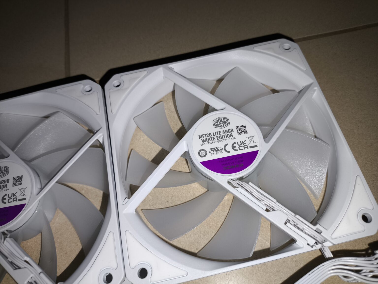 Cooler Master MasterLiquid 240 Core II White - test chłodzenia AIO. Wydajność taka sobie ale samo chłodzenie może spodobać się wielu osobom