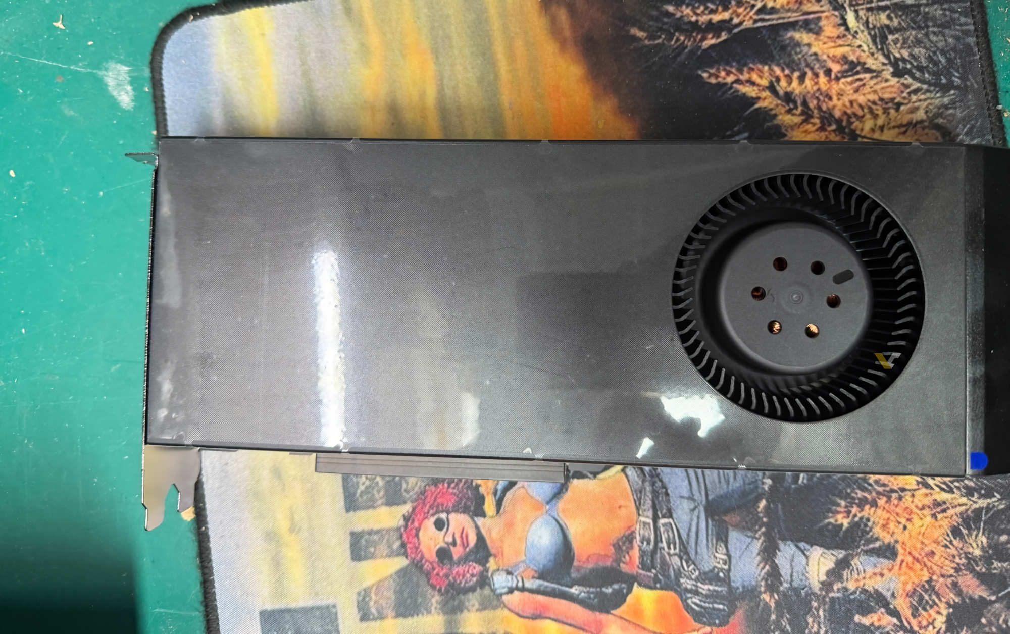 GeForce RTX 4080 Super z 32 GB pamięci GDDR6X na pokładzie pojawił się w Chinach